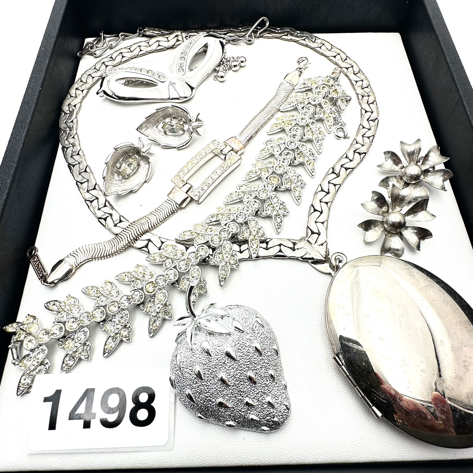 Vintage to Modern Group Lot Collection of Jewelry (1 of 2)