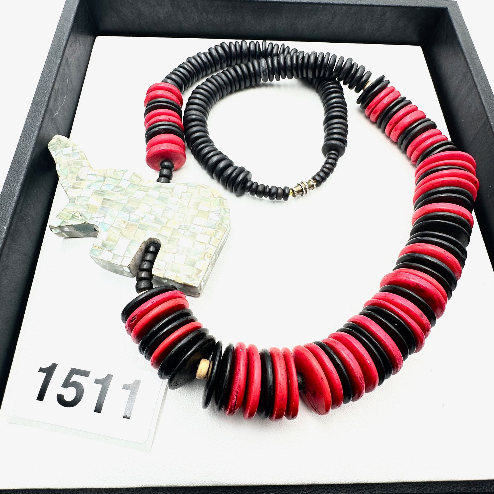 Vintage Inlay Pearl Elephant Pendant Statement Necklace: Vintage Inlay Pearl Elephant Pendant Statement Necklace