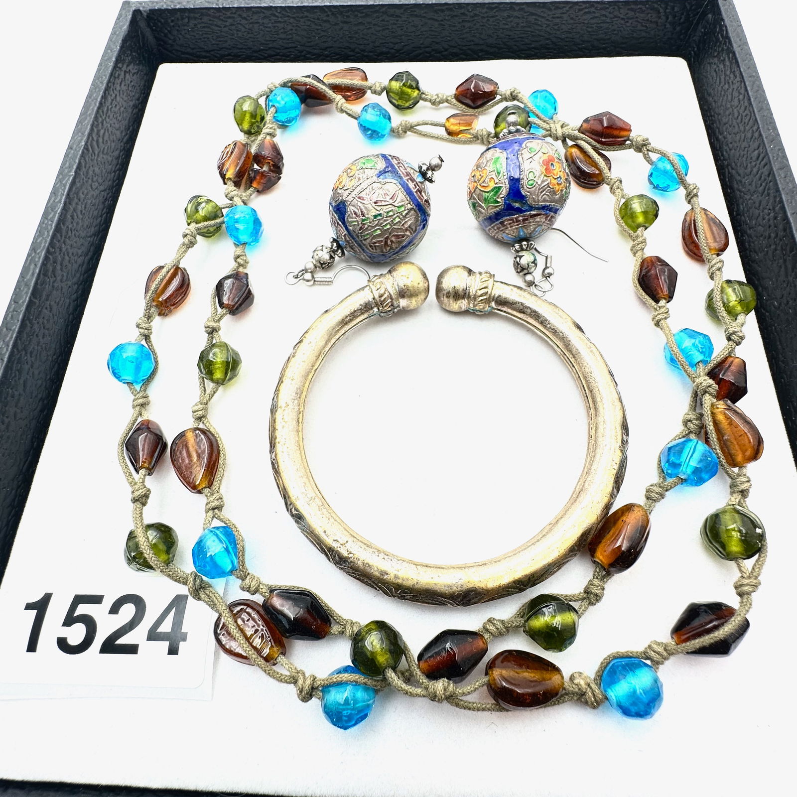 Vintage to Modern Group Lot Collection of Jewelry (1 of 2)