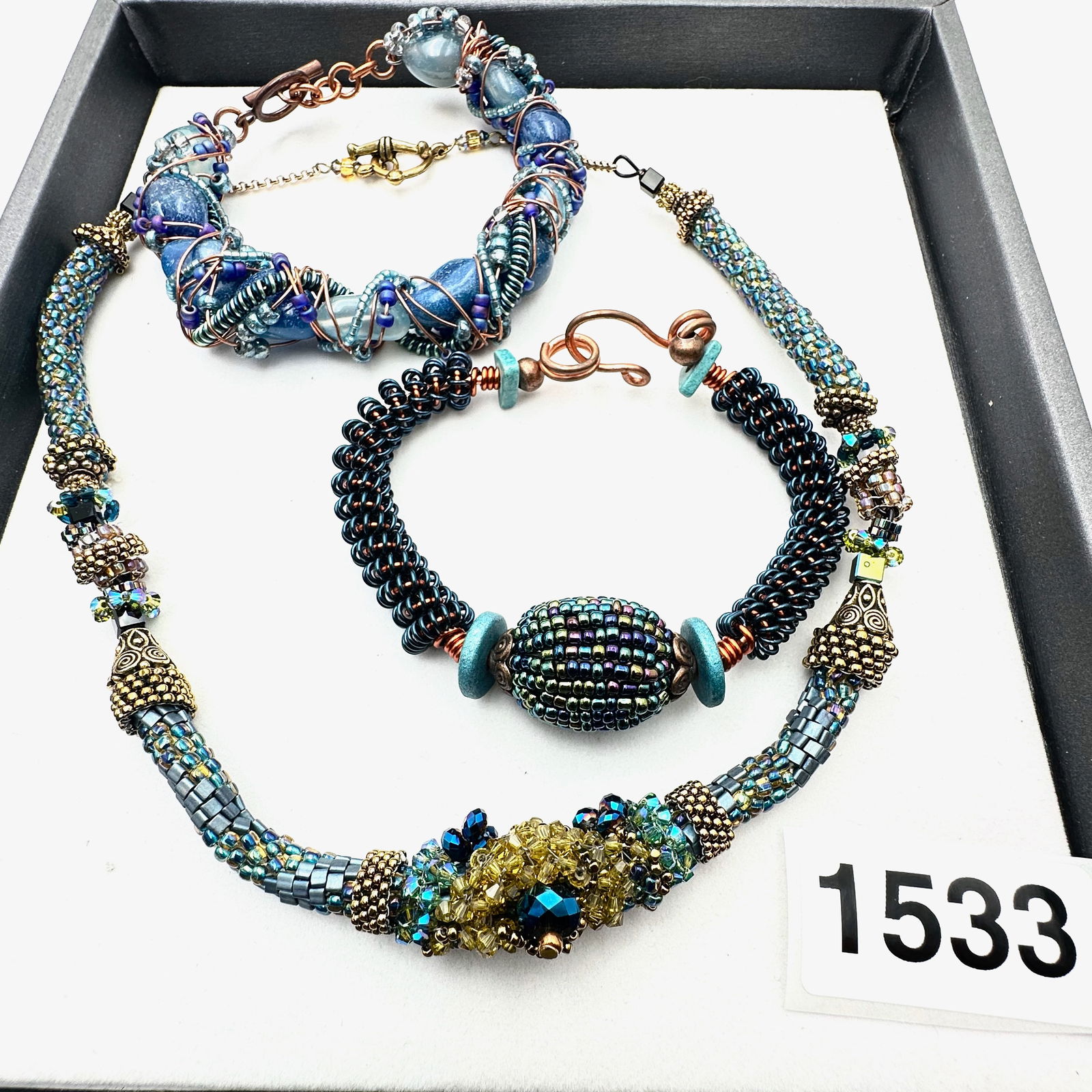 Lot of Artisan Jewelry Beaded Necklace and Bracelets Blue Green (1 of 2)