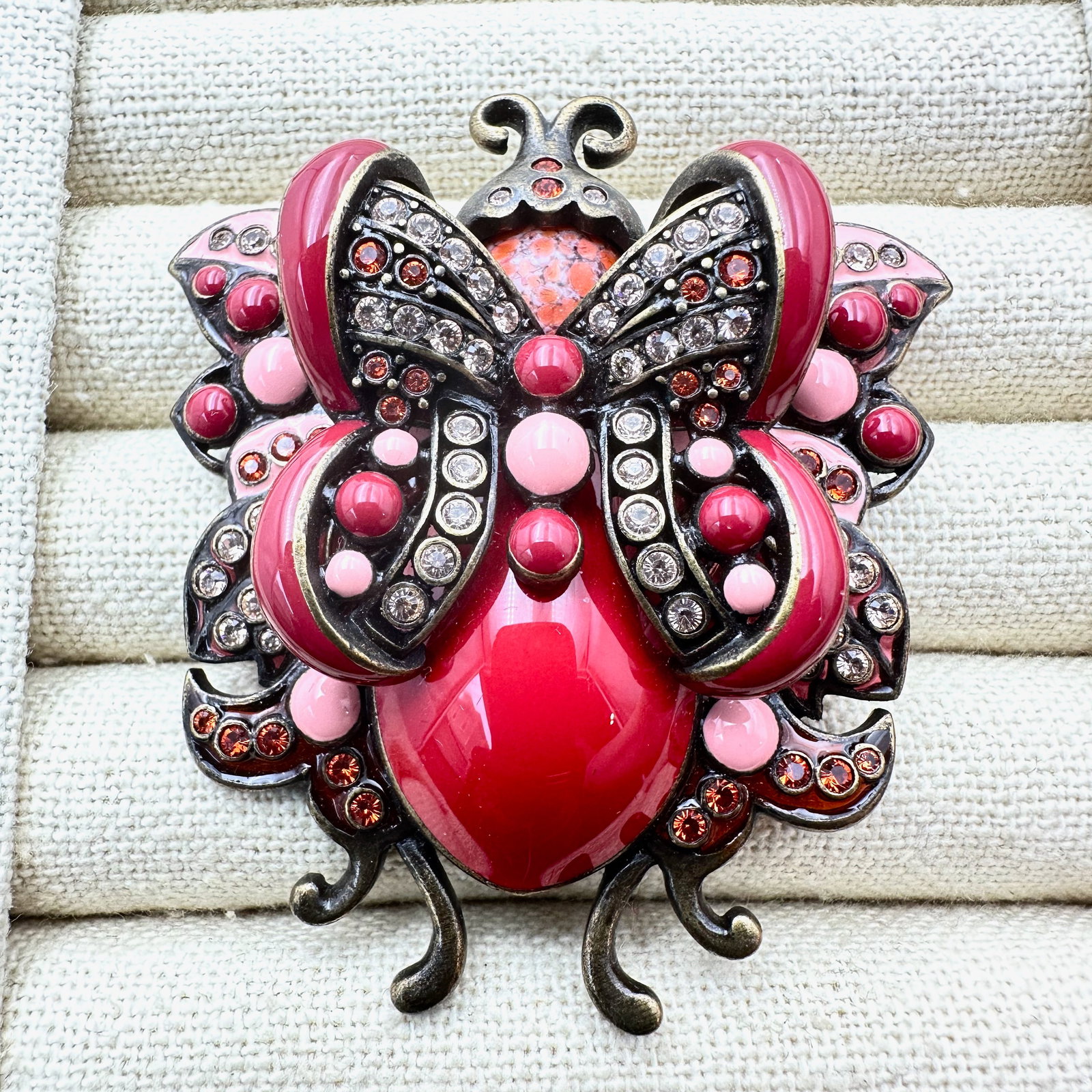 Vintage Joan Rivers Pink Red Butterfly Bug Brooch Pin 2.75 Inch: Vintage Joan Rivers Pink Red Butterfly Bug Brooch Pin 2.75 Inch