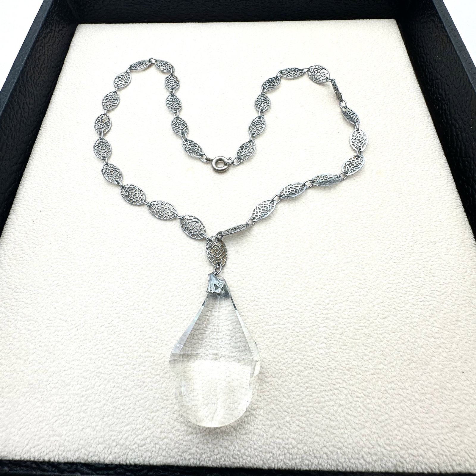 Antique Art Deco Silver Rhodium Plated Filigree Chain with Clear Crystal Pendant 16 Inch (1 of 2)