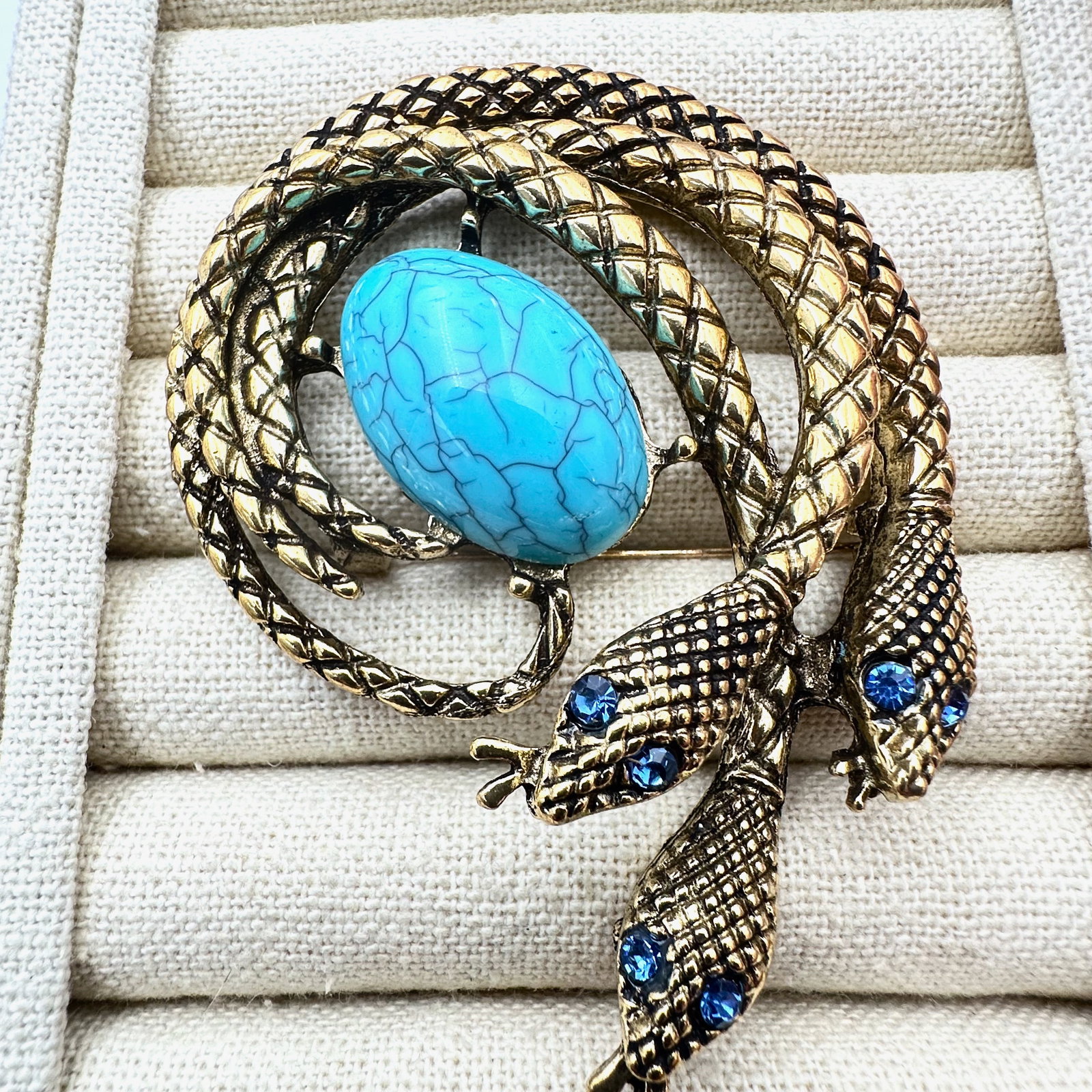 Snake Brooch Pin Gold Tone Faux Turquoise and Blue Glass Rhinestone Eyes 3 Inch: Snake Brooch Pin Gold Tone Faux Turquoise and Blue Glass Rhinestone Eyes 3 Inch