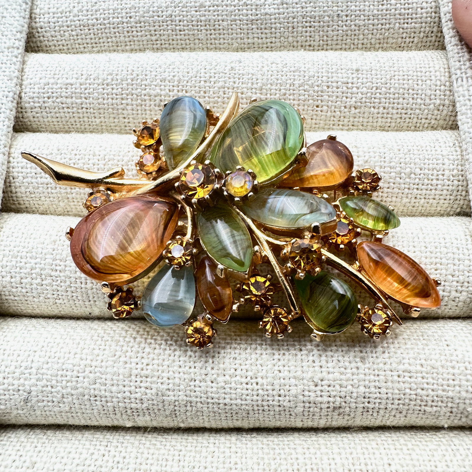 Vintage ART Arthur Pepper Multicolor Gold Tone Brooch Pin 2.5 Inch (1 of 2)