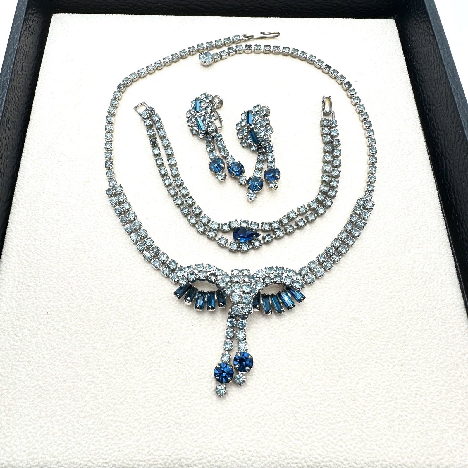 Vintage Light And Dark Blue Glass Rhinestone Necklace Bracelet and Earrings Set (1 of 2)