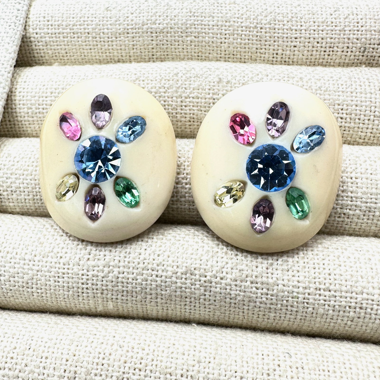 Vintage Unsigned Designer Pastel Rhinestone Celluloid Clip Earrings (1 of 2)