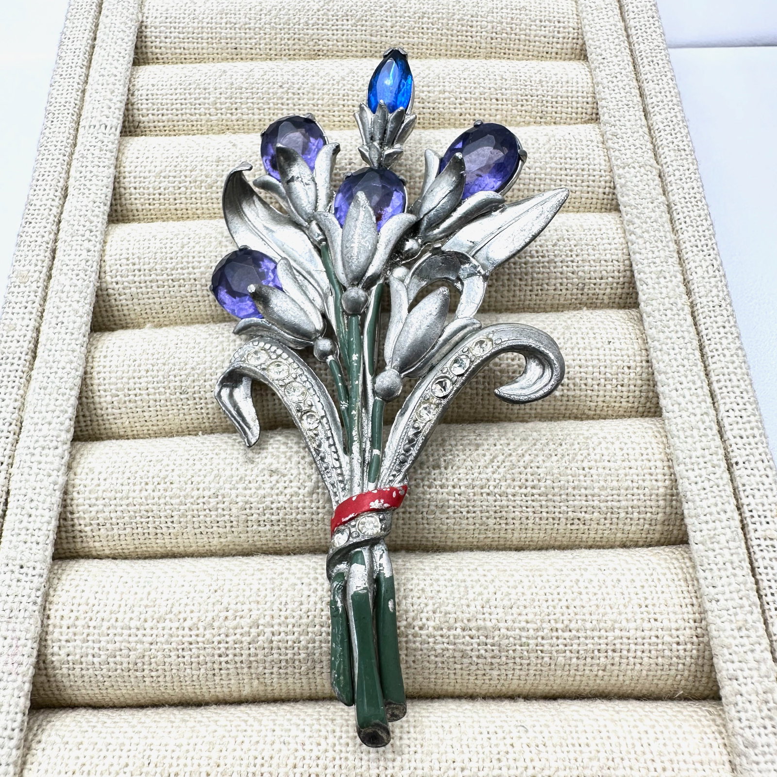 Antique Vintage 1940s Era Blue Rhinestone Silver Pot Metal Brooch Pin 3.5 Inch: Antique Vintage 1940s Era Blue Rhinestone Silver Pot Metal Brooch Pin 3.5 Inch