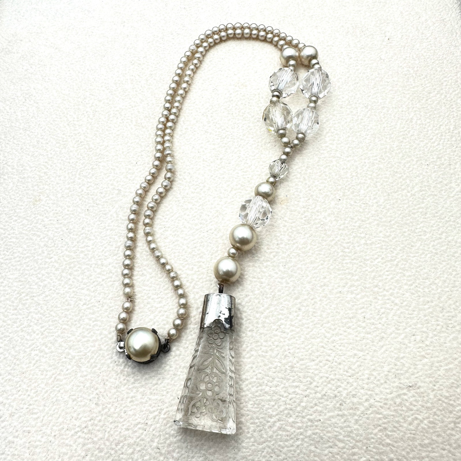 Antique Intaglio Glass Pendant Faux Pearl Clear Crystal Necklace 15 Inch (1 of 2)