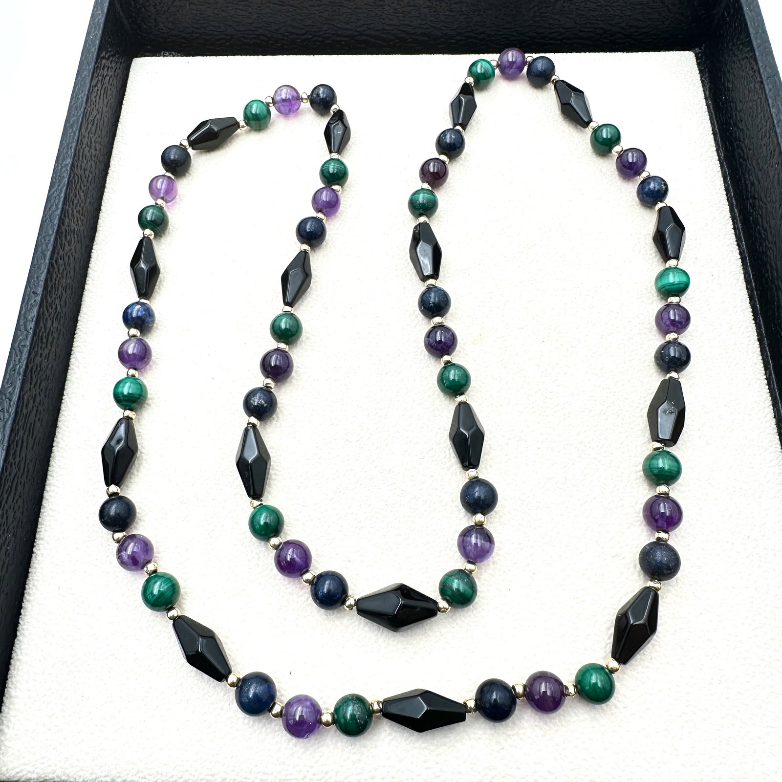 Vintage Amethyst Onyx and Malachite Gemstone Bead Necklace 28 Inch Length (1 of 2)