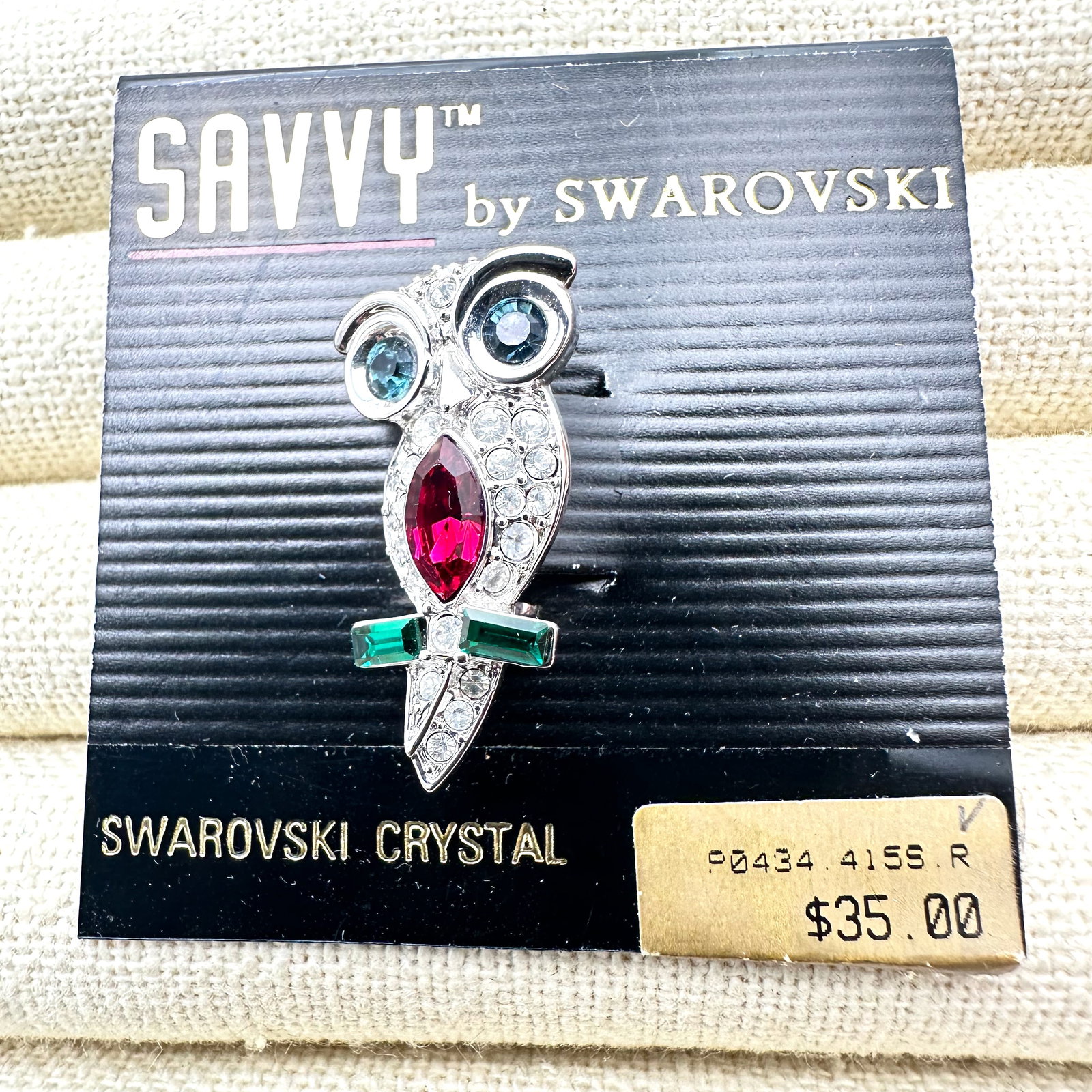 Vintage Savvy Swarovski Crystal Silver Plated Owl Brooch Pin on Original Card (1 of 2)