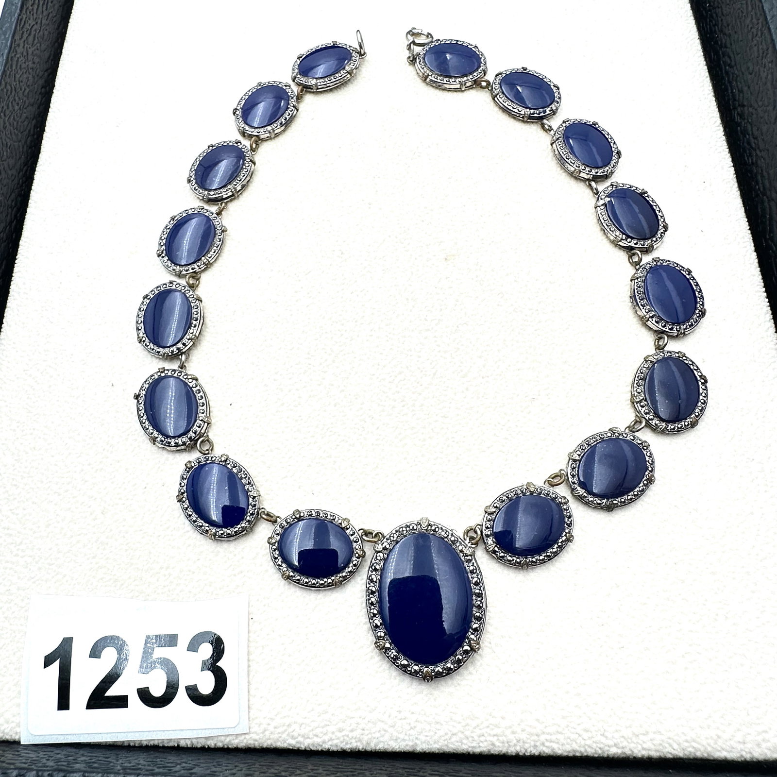 Antique Art Deco Cobalt Blue Glass Silver Tone Necklace 14 Inch Length: Antique Art Deco Cobalt Blue Glass Silver Tone Necklace 14 Inch Length