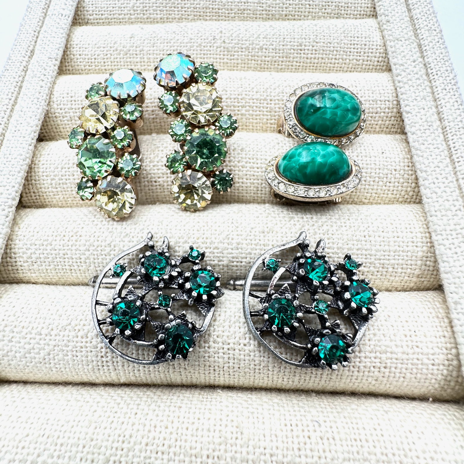 Vintage Jewelry Group Lot Earrings Karu Green and Yellow Rhinestone Clips Peking Glass (1 of 2)