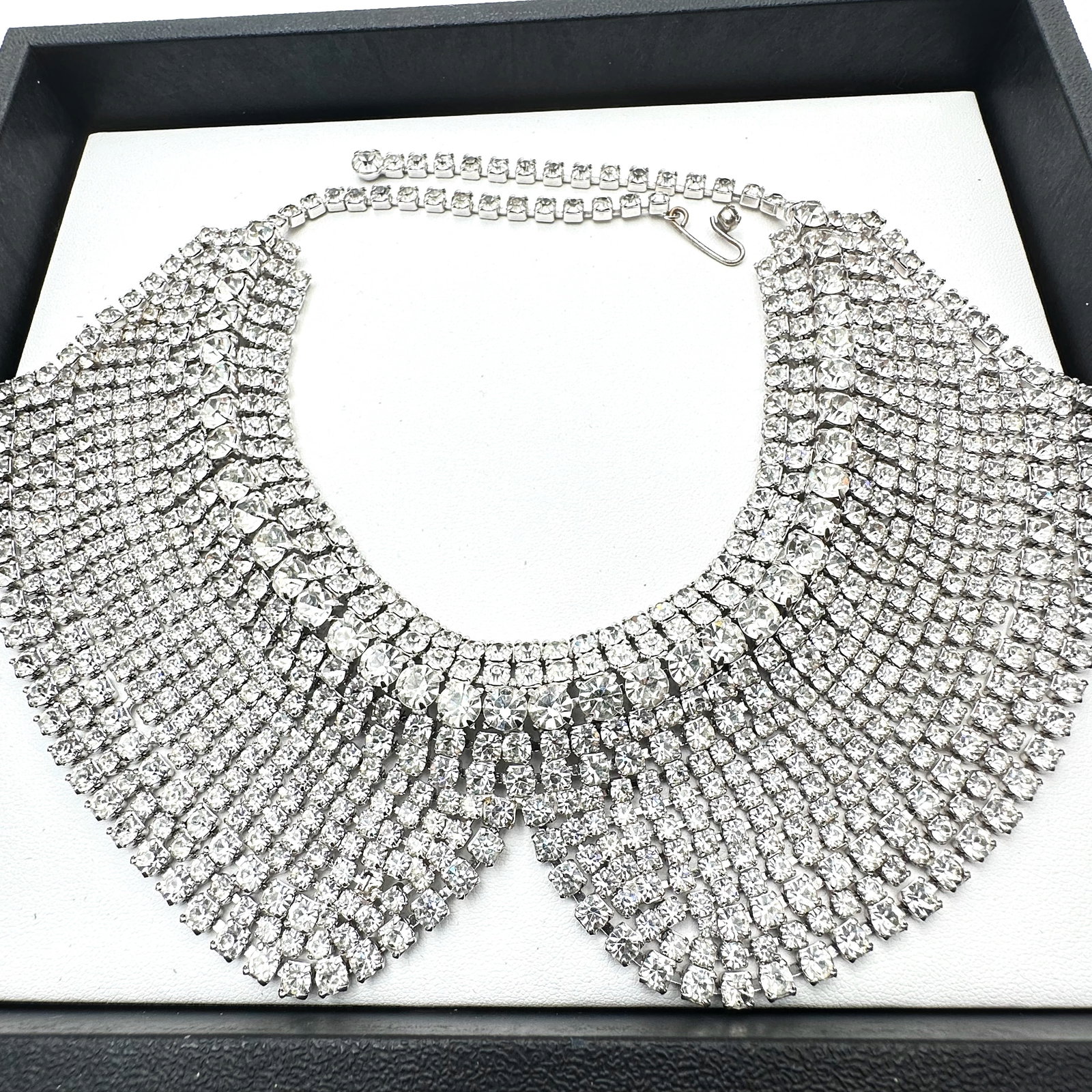 Vintage Stunning Clear Rhinestone Silver Tone Statement Necklace Sure to Be Unsigned Designer (1 of 2)