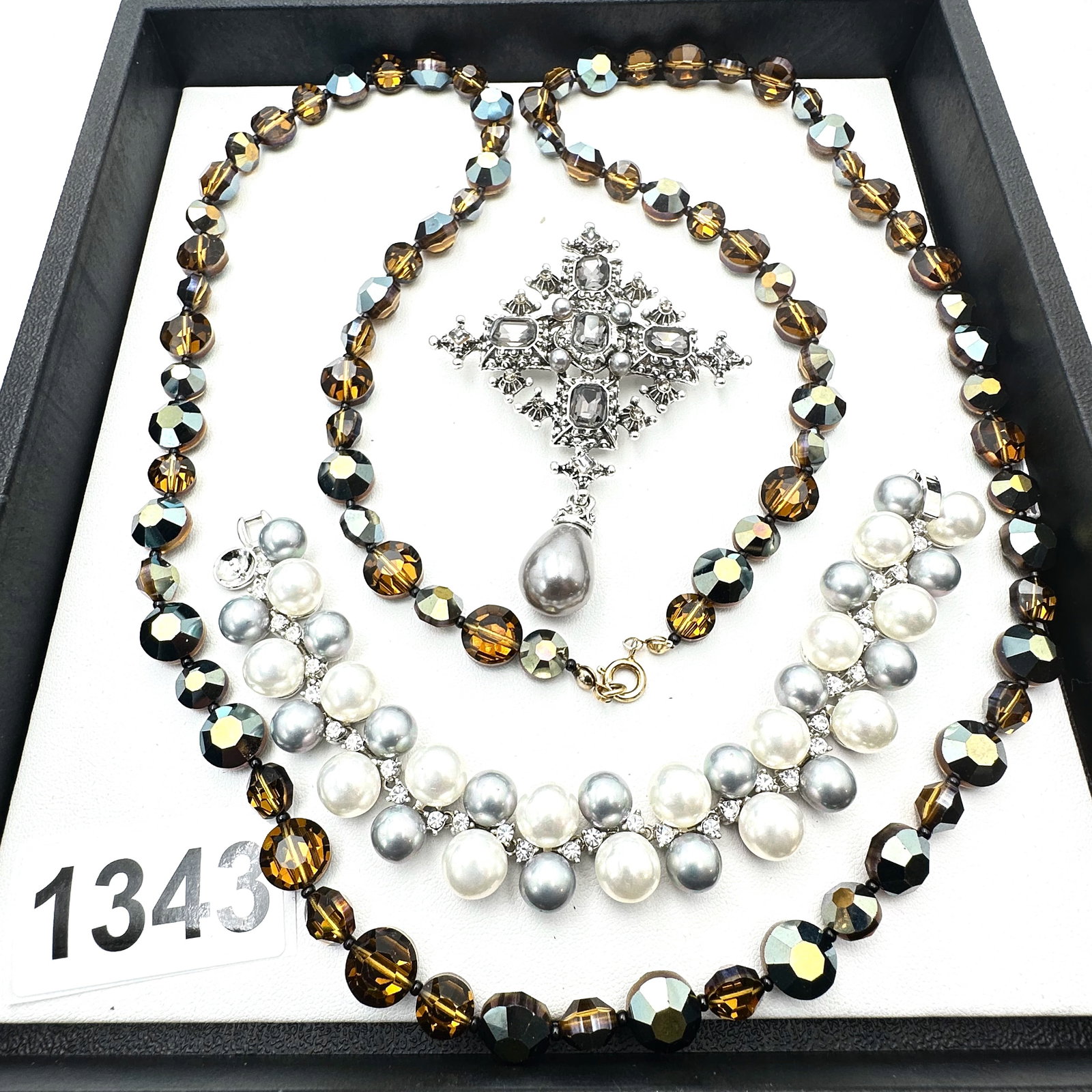 Vintage Jewelry Group Lot Faux Pearl Bracelet Maltese Cross Brooch Pin Amber Crystal Necklace (1 of 2)