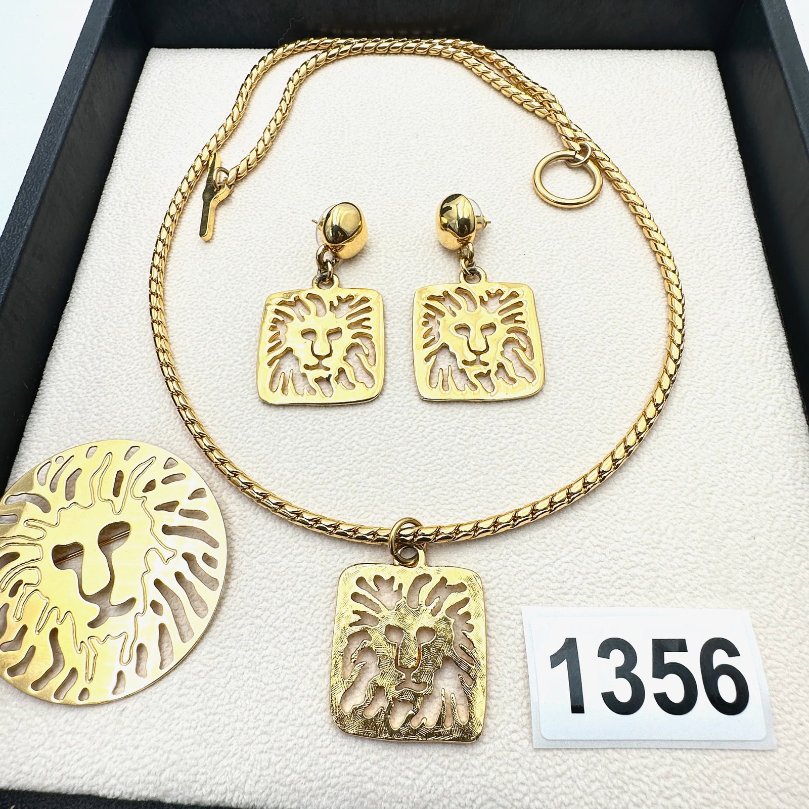 Vintage Jewelry Group Lot 1990s Anne Klein Gold tone Lion Necklace Brooch and Pierced Earrings Set (1 of 2)