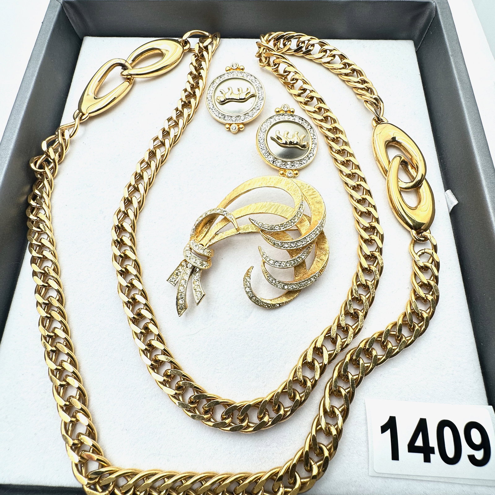 Vintage Jewelry Group Lot Capri Brooch Pin Gold Tone Necklace Tiger Lion Clip Earrings (1 of 2)