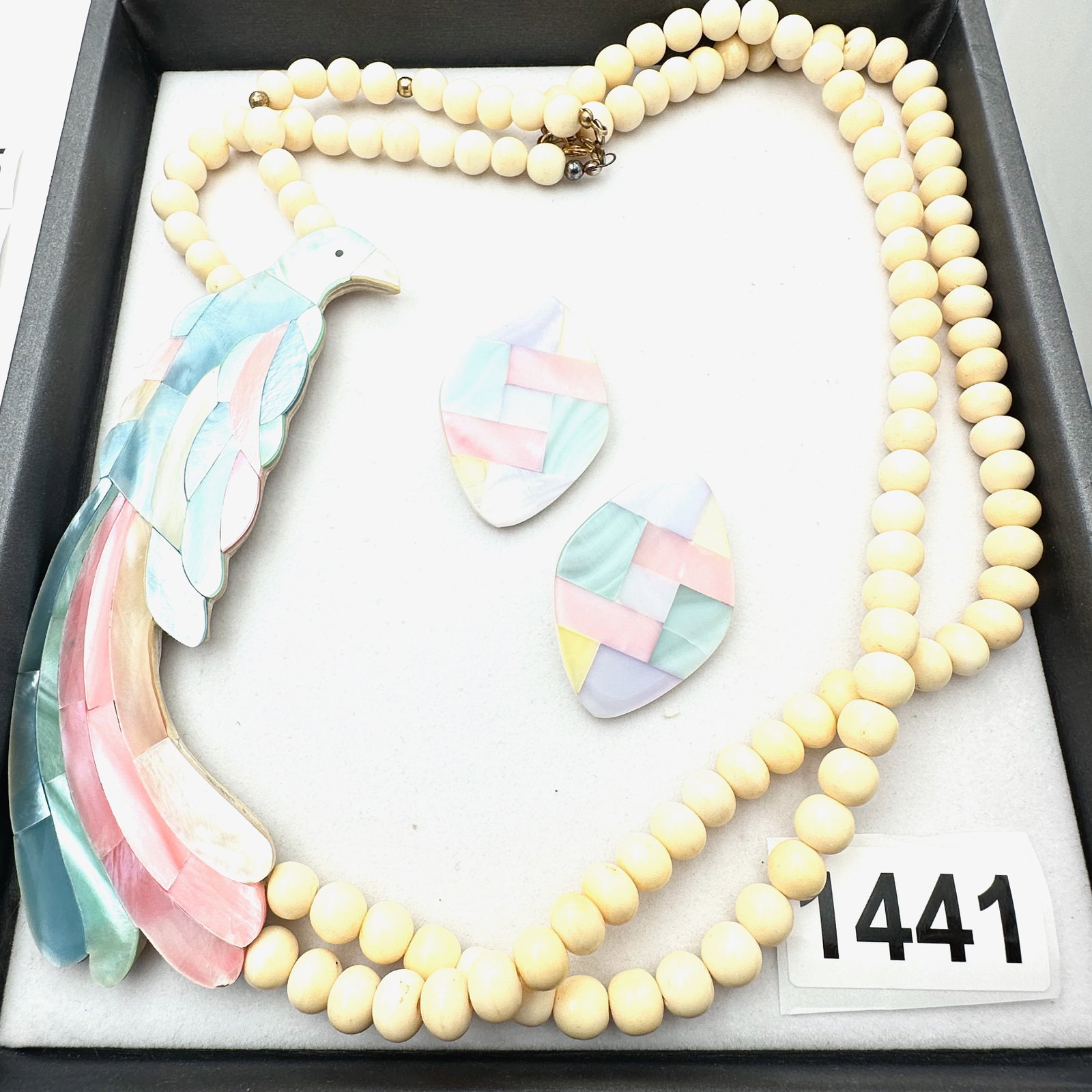 Vintage Jewelry Group Lot Unsigned Lee Sands Necklace and Coordinating Pierced Earrings (1 of 2)