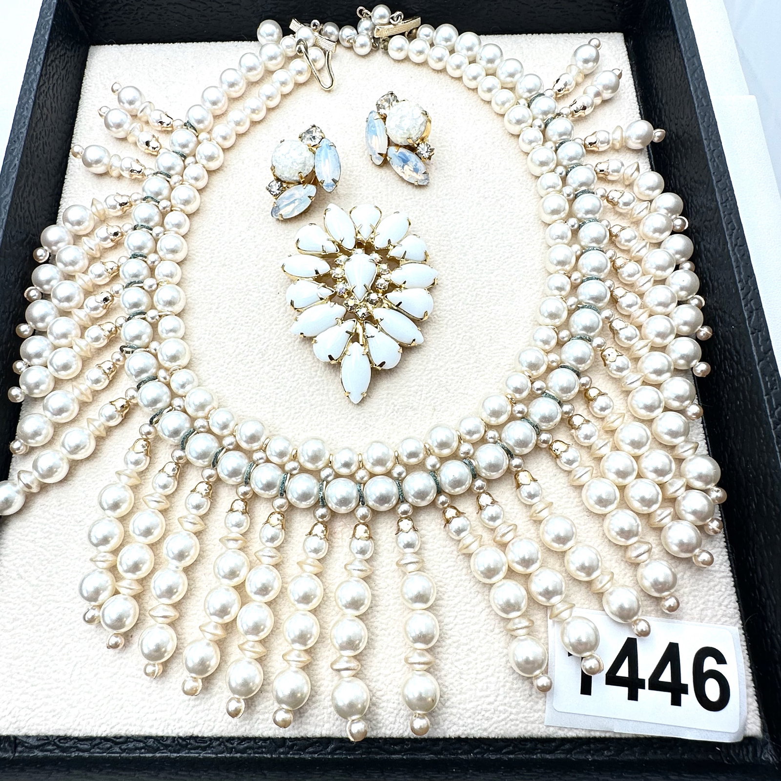 Vintage Jewelry Group Lot Faux Pearl Bib Statement Necklace White Milk glass Brooch Earrings (1 of 2)