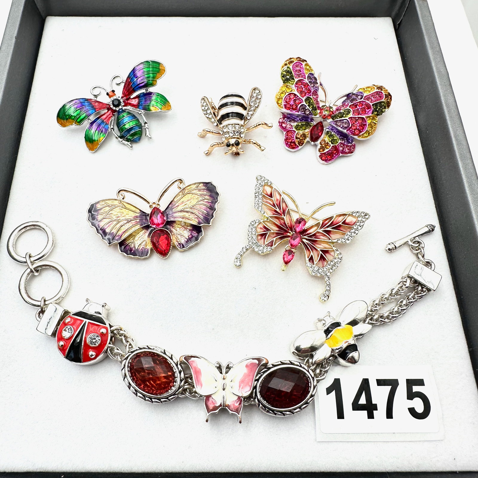 Vintage Jewelry Group Lot Butterfly Bee Lady Bug Slide Bracelet Butterfly Bee Brooches Pins (1 of 2)