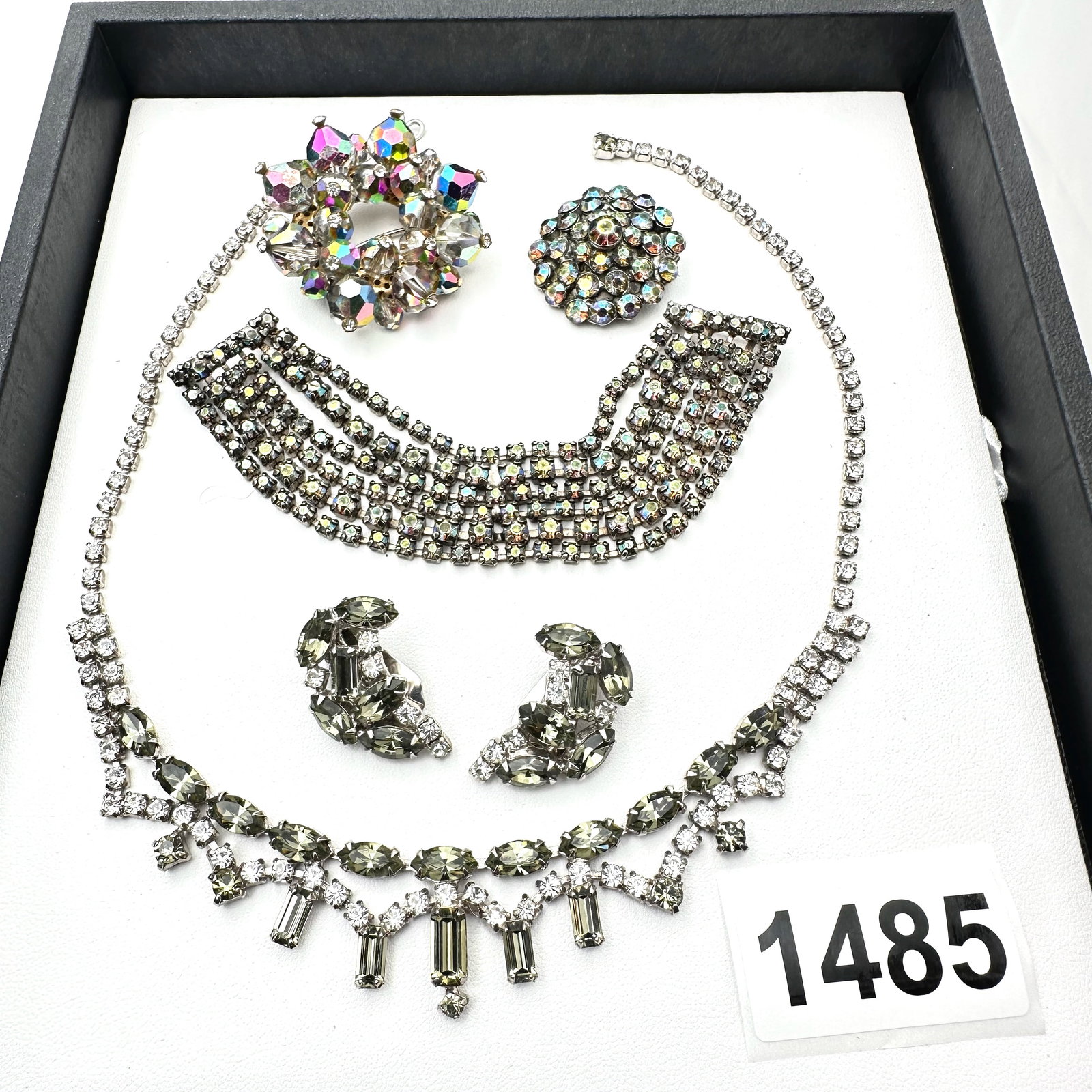 Vintage Jewelry Group Lot Grey Clear Rhinestone Necklace Earrings Crystal Brooches (1 of 2)