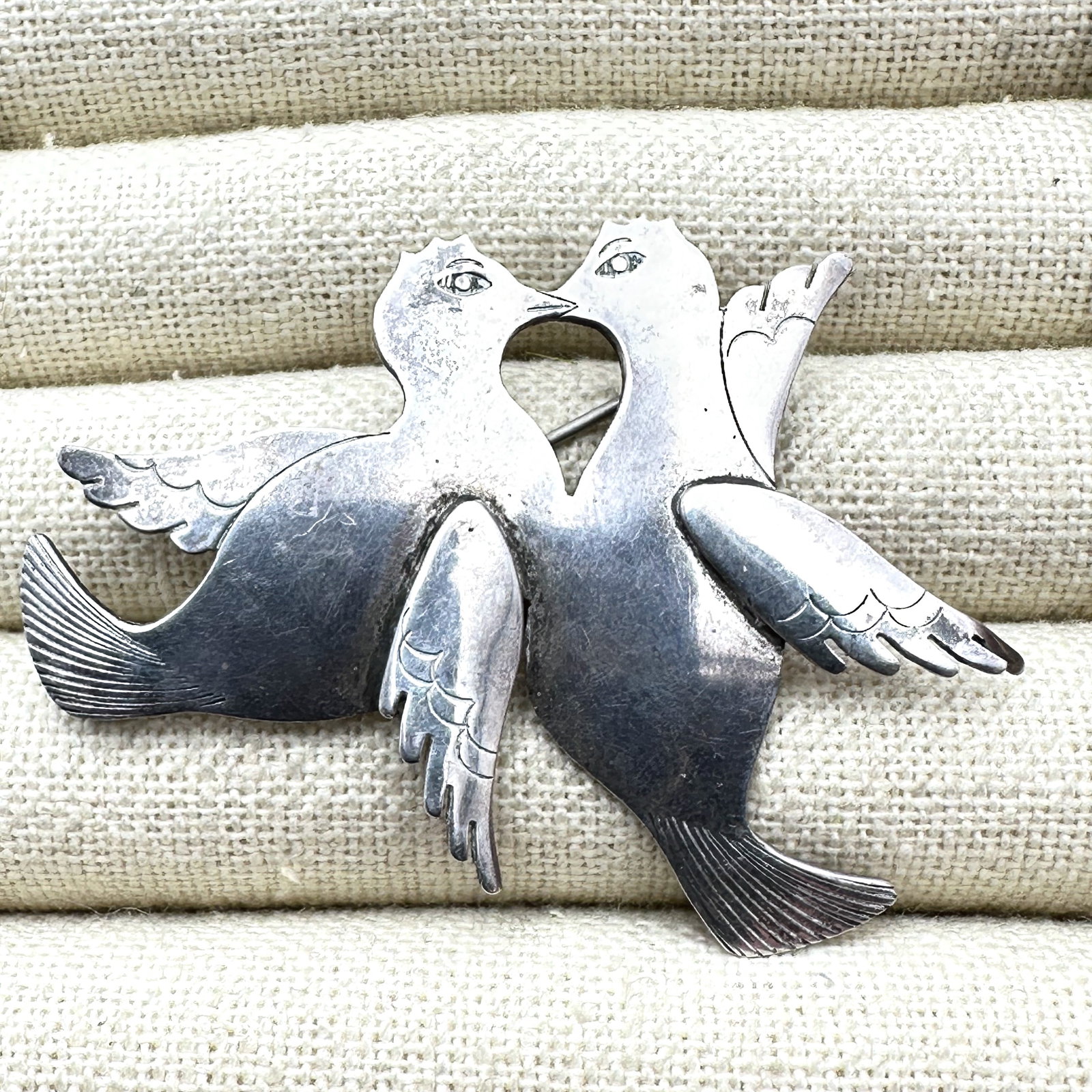 Vintage Taxco Mexico TS-78 Sterling Silver Love Birds Brooch Pin 2.5 Inch: Vintage Taxco Mexico TS-78 Sterling Silver Love Birds Brooch Pin 2.5 Inch