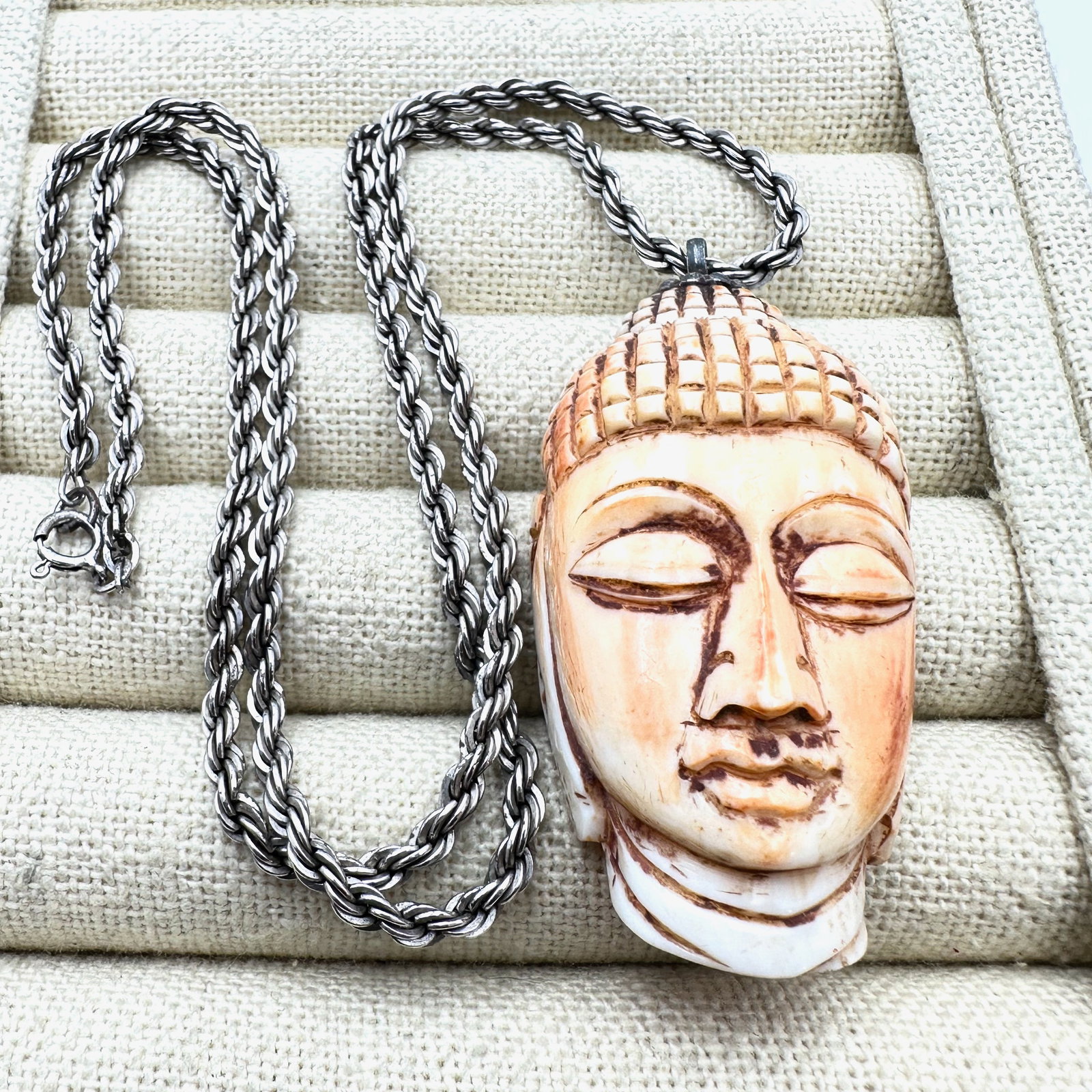 Sterling Silver Carved Asian Design Pendant 18 Inch Chain 13 Grams Chain Only (1 of 2)