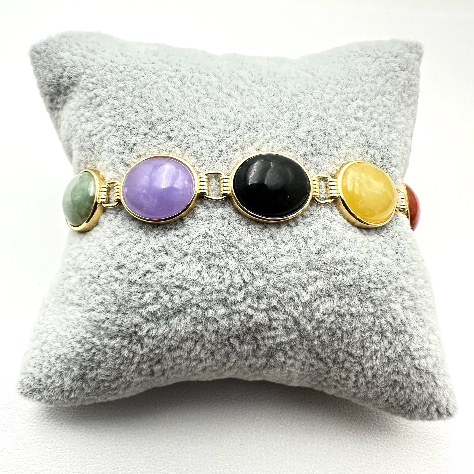 Multicolor Jade Cabochon Gold Plated Sterling Silver Bracelet 6.5 Inch Length Pristine Condition: Multicolor Jade Cabochon Gold Plated Sterling Silver Bracelet 6.5 Inch Length Pristine Condition