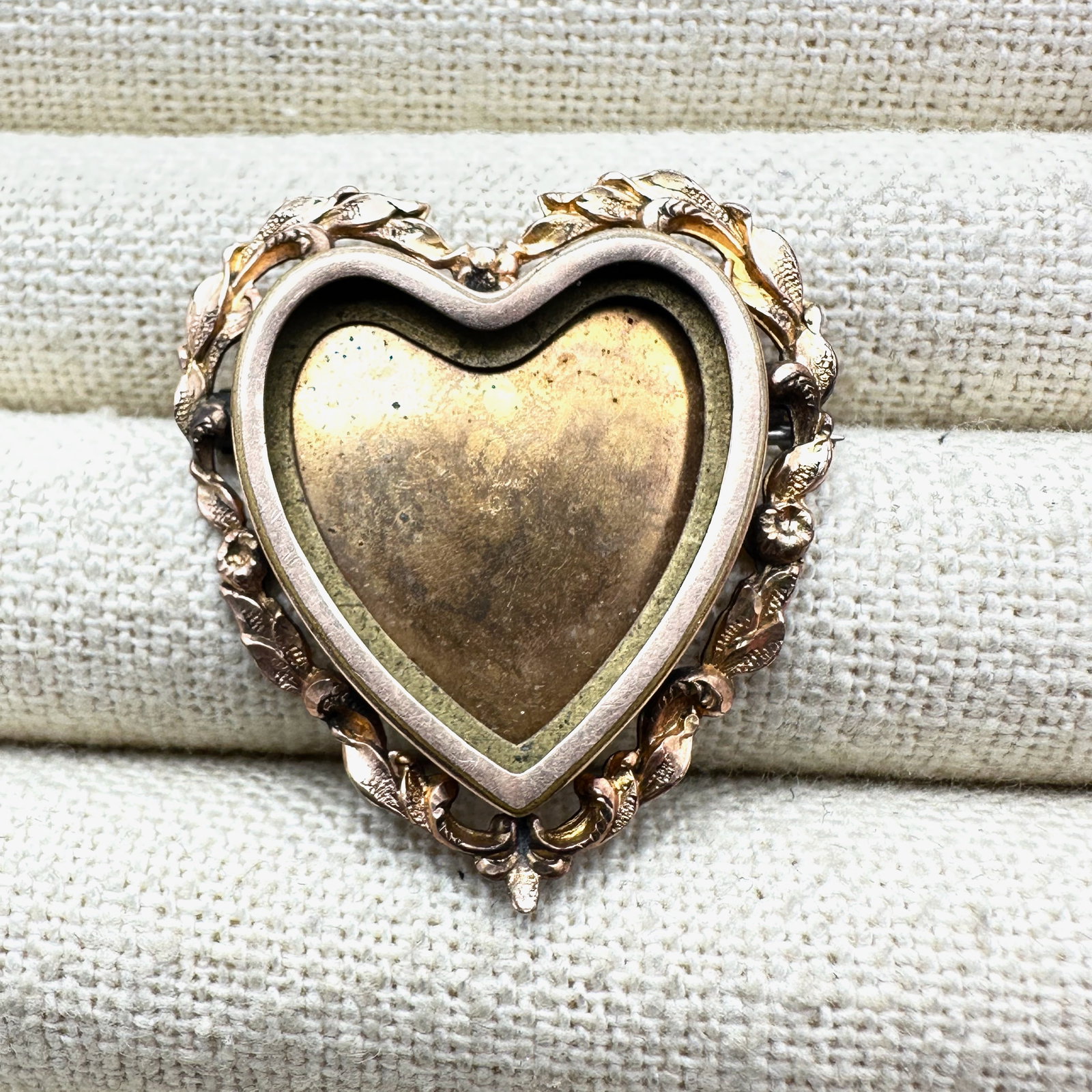 Antique Victorian Gold Filled Heart Picture Brooch Pin 1.5 Inch (1 of 2)