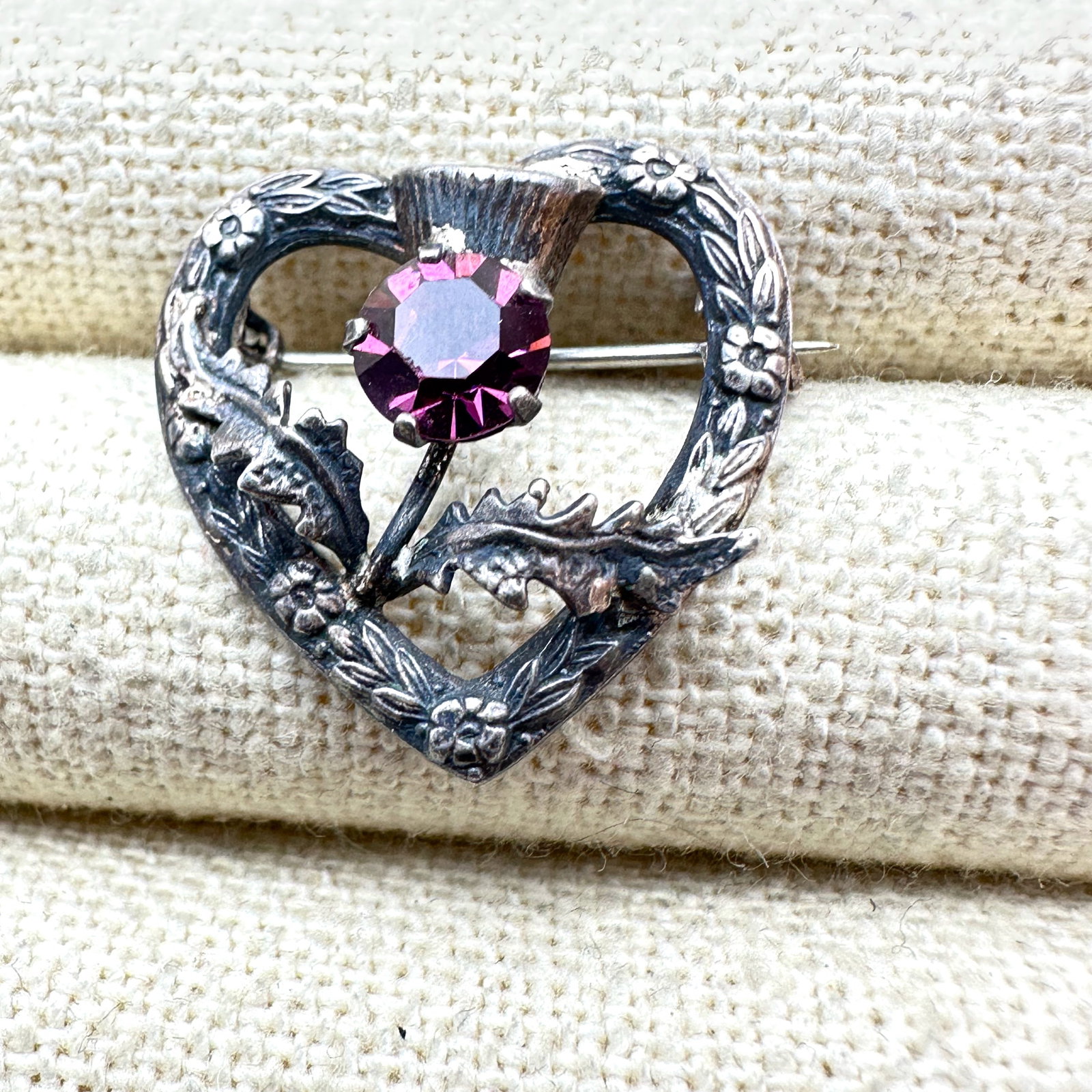 Vintage Scottish Sterling Silver Heart Brooch Pin 1 Inch: Vintage Scottish Sterling Silver Heart Brooch Pin 1 Inch