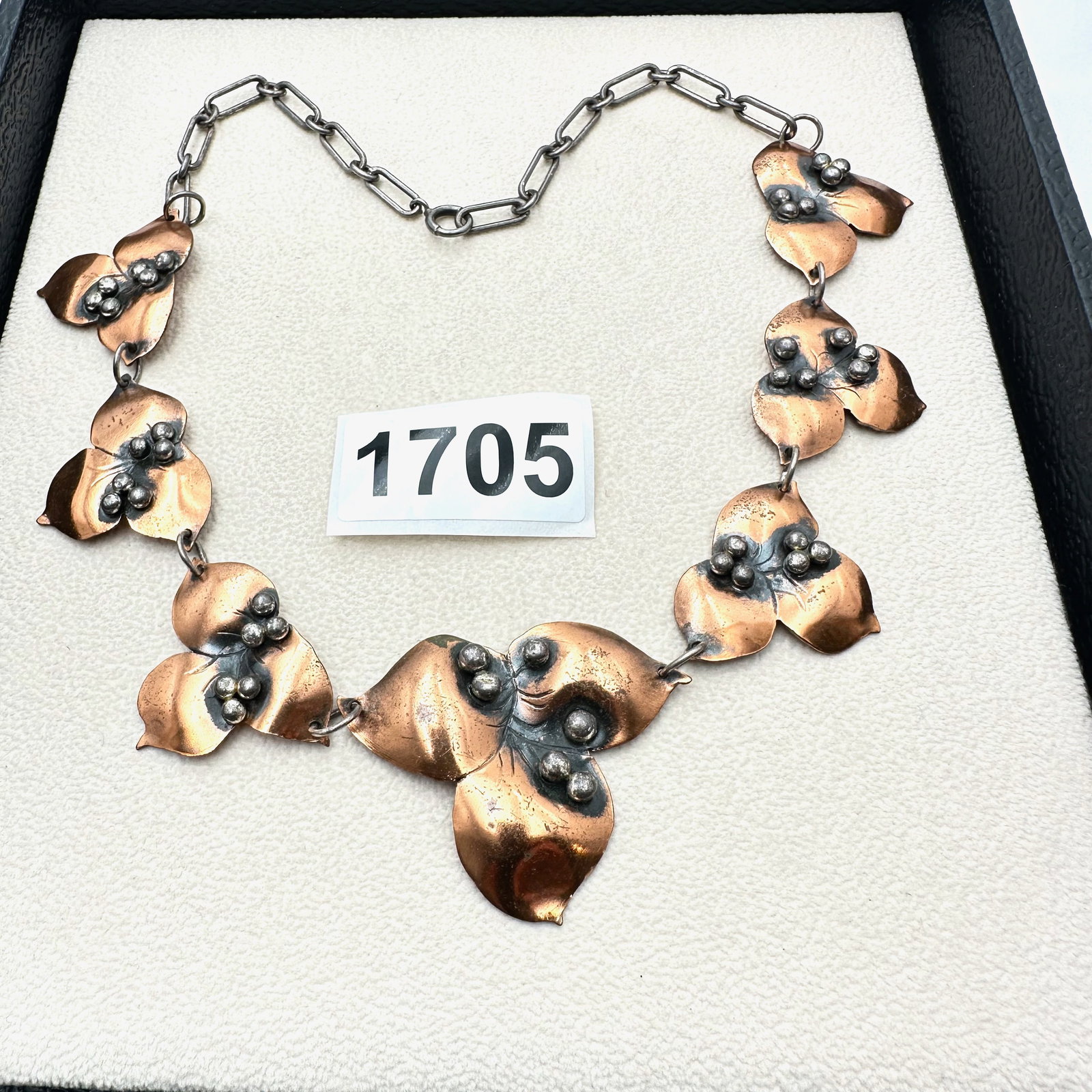 Vintage Mid Century Modern Copper Necklace 16 Inch Length: Vintage Mid Century Modern Copper Necklace 16 Inch Length