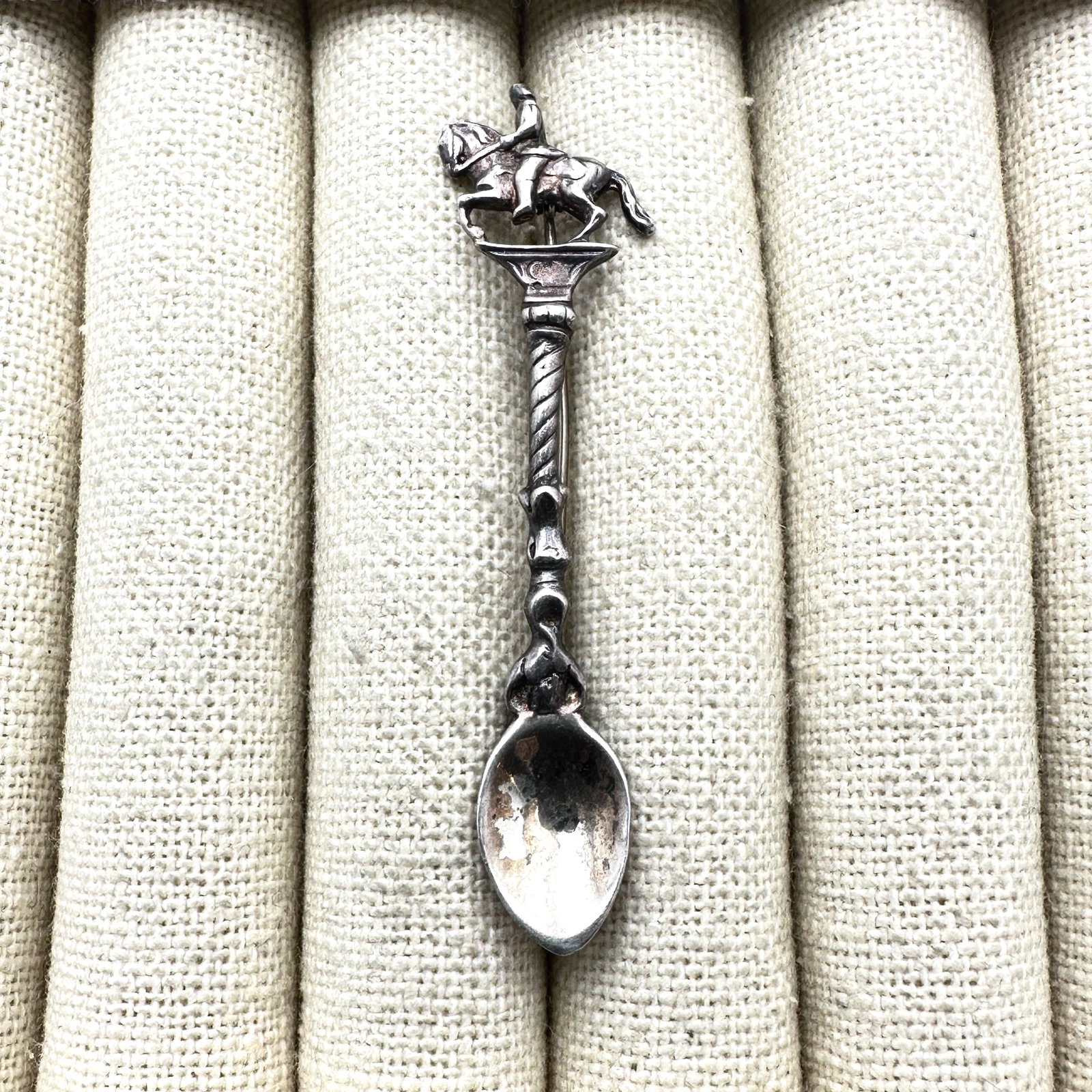 Vintage Horse Spoon Design Sterling Silver Brooch 2.25 Inch (1 of 2)