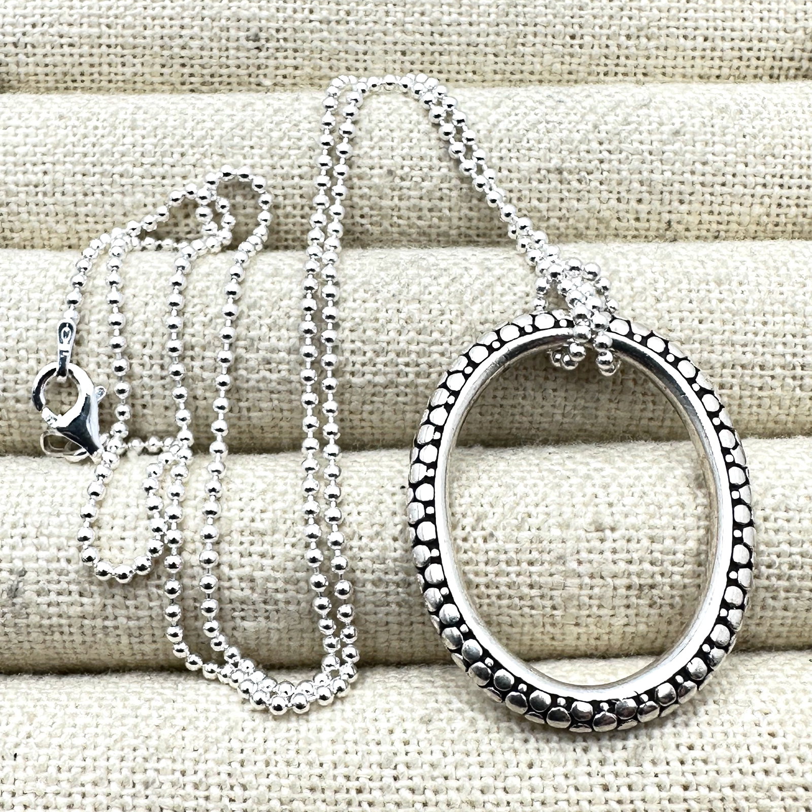 Oval Pendant Sterling Silver Necklace 18 Inch Popcorn Chain (1 of 2)