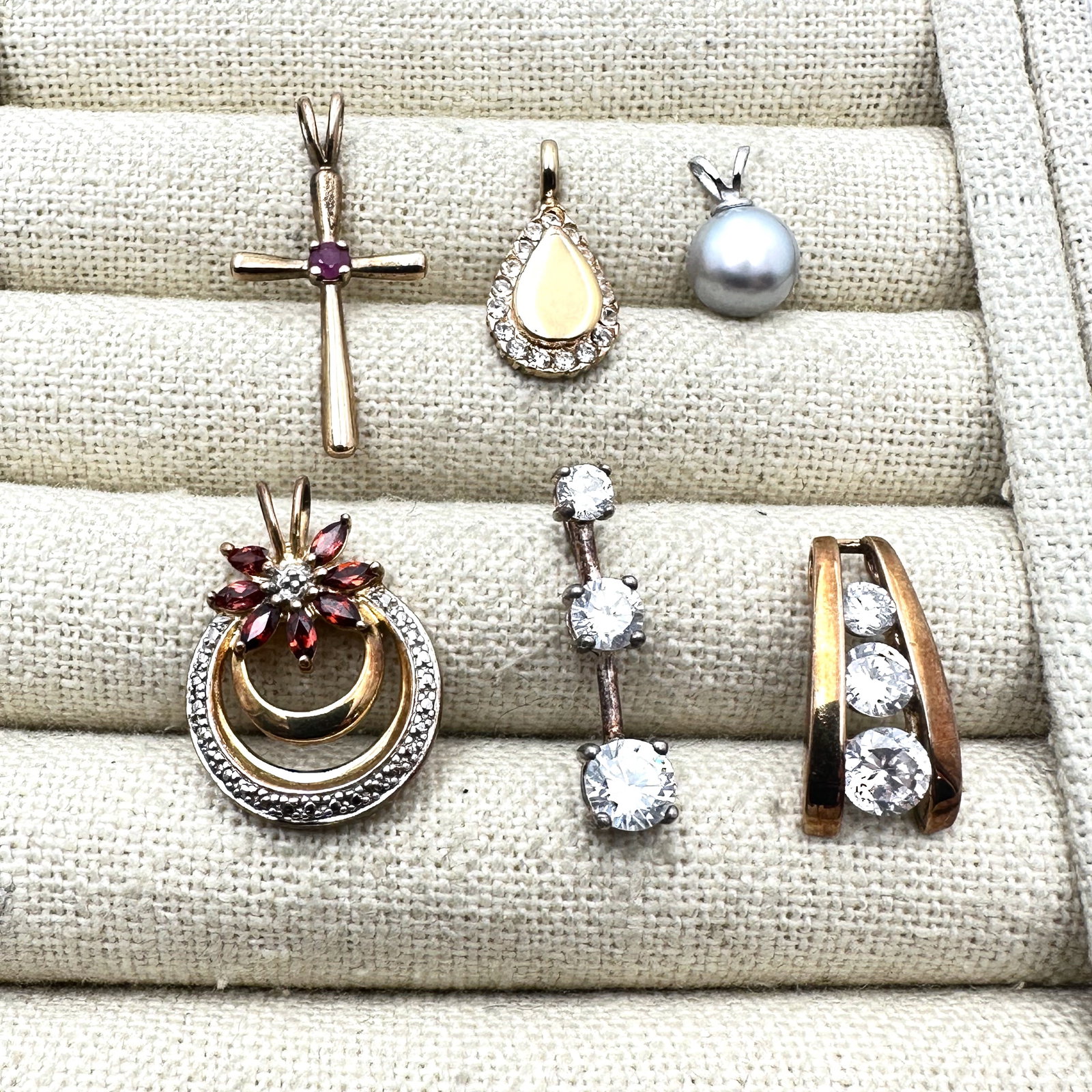 Lot of Sterling Silver Pendants Gemstone Caz Pearl Cross and More (1 of 2)