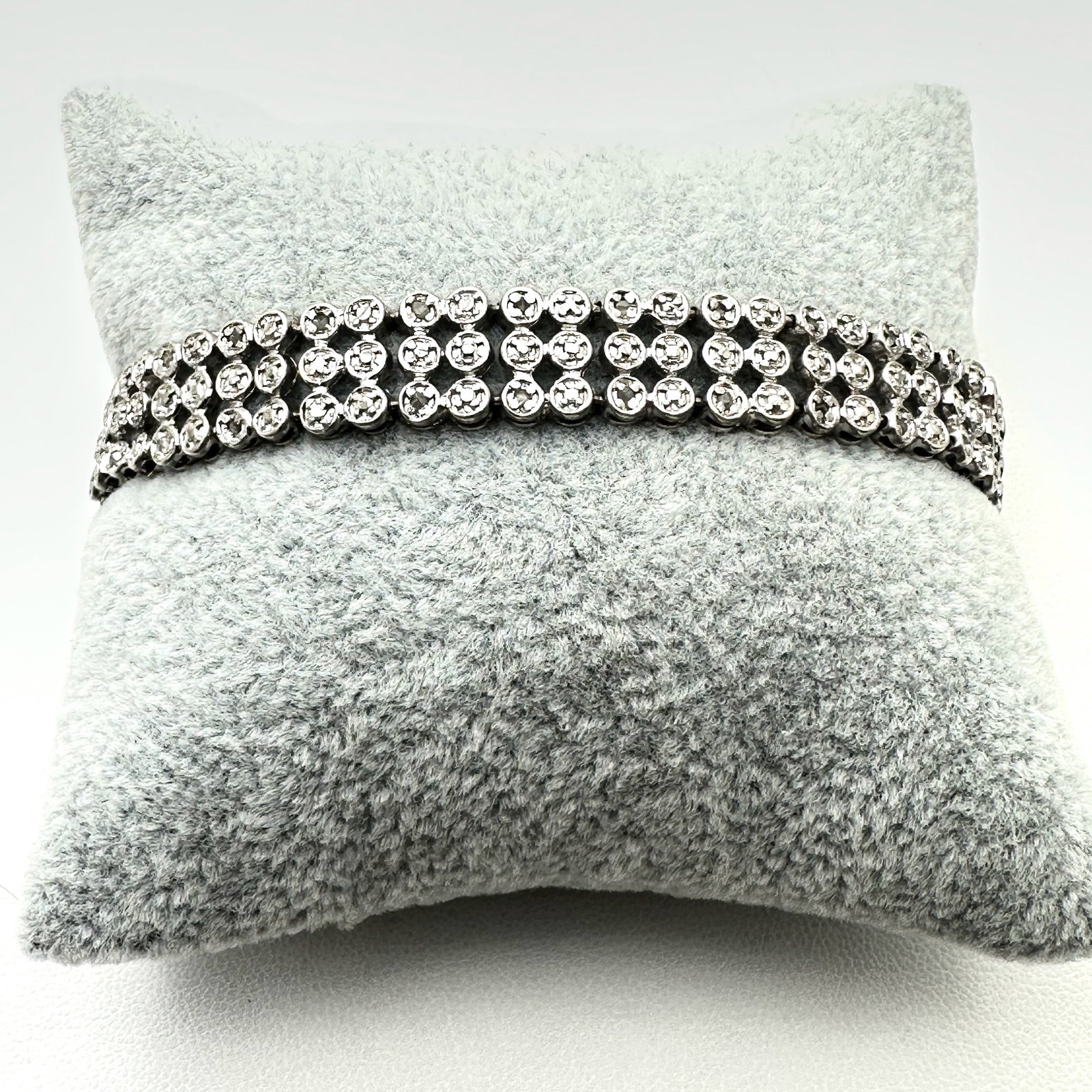 Diamond Sterling Silver Bracelet 7 Inch Length Weight 16 Grams (1 of 2)