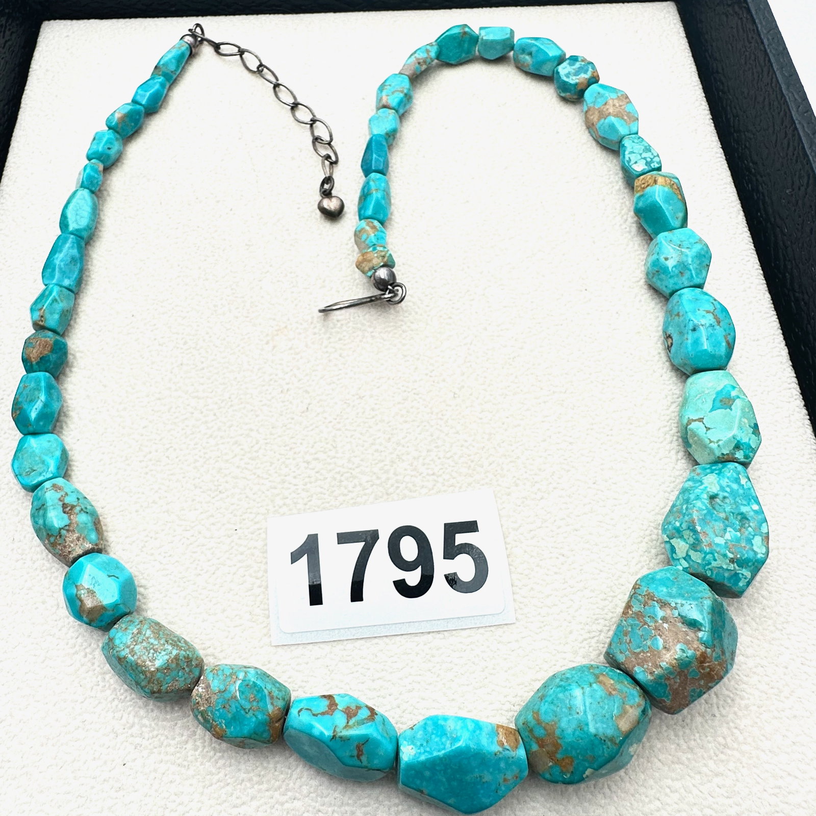 Jay King Mine Finds Desert Rose Trading Turquoise Bead Sterling Silver Necklace 18 to 20 Inch: Jay King Mine Finds Desert Rose Trading Turquoise Bead Sterling Silver Necklace 18 to 20 Inch