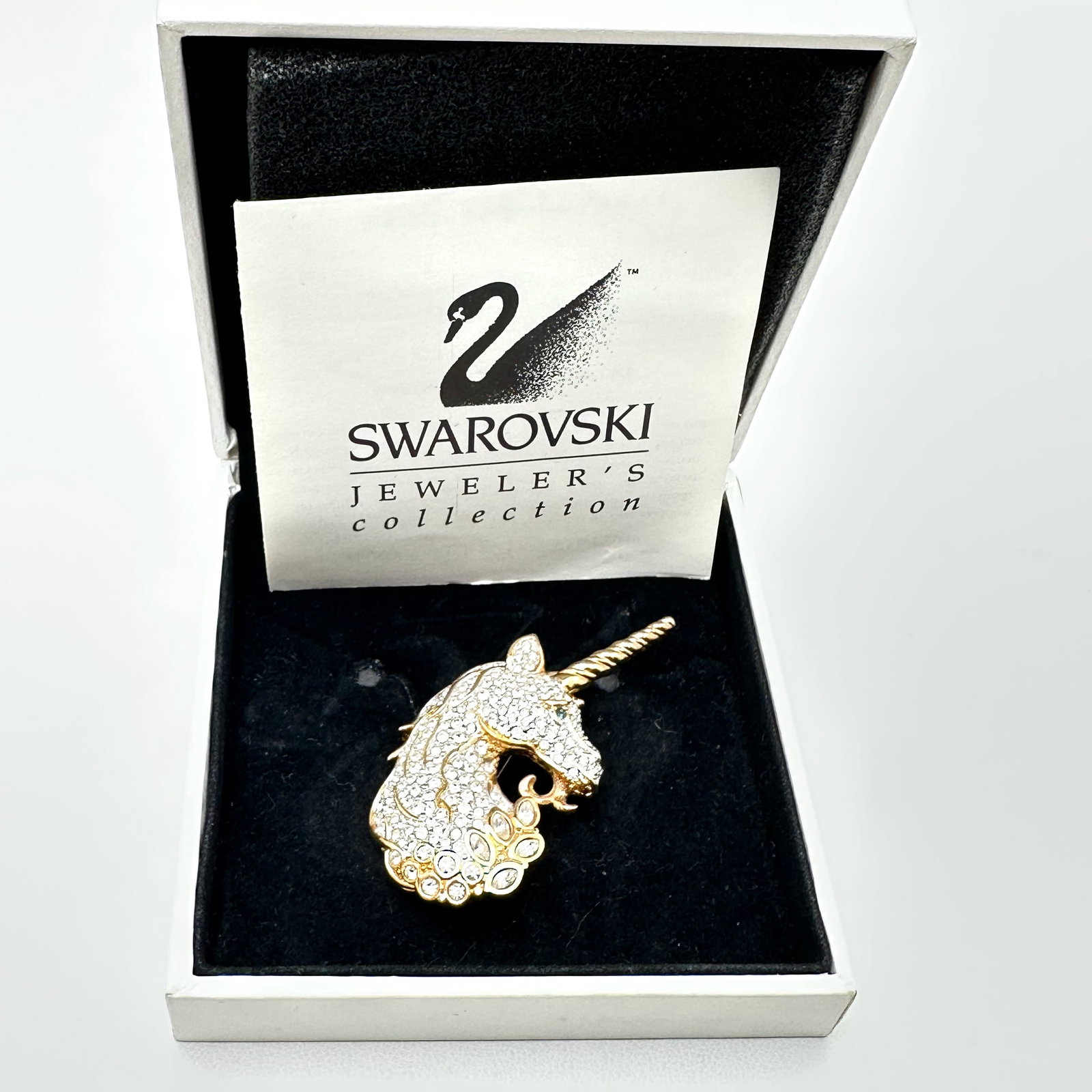 Vintage Swarovski Jewelers Collection Crystal Gold Plated Unicorn Brooch Pin in Original Box (1 of 3)