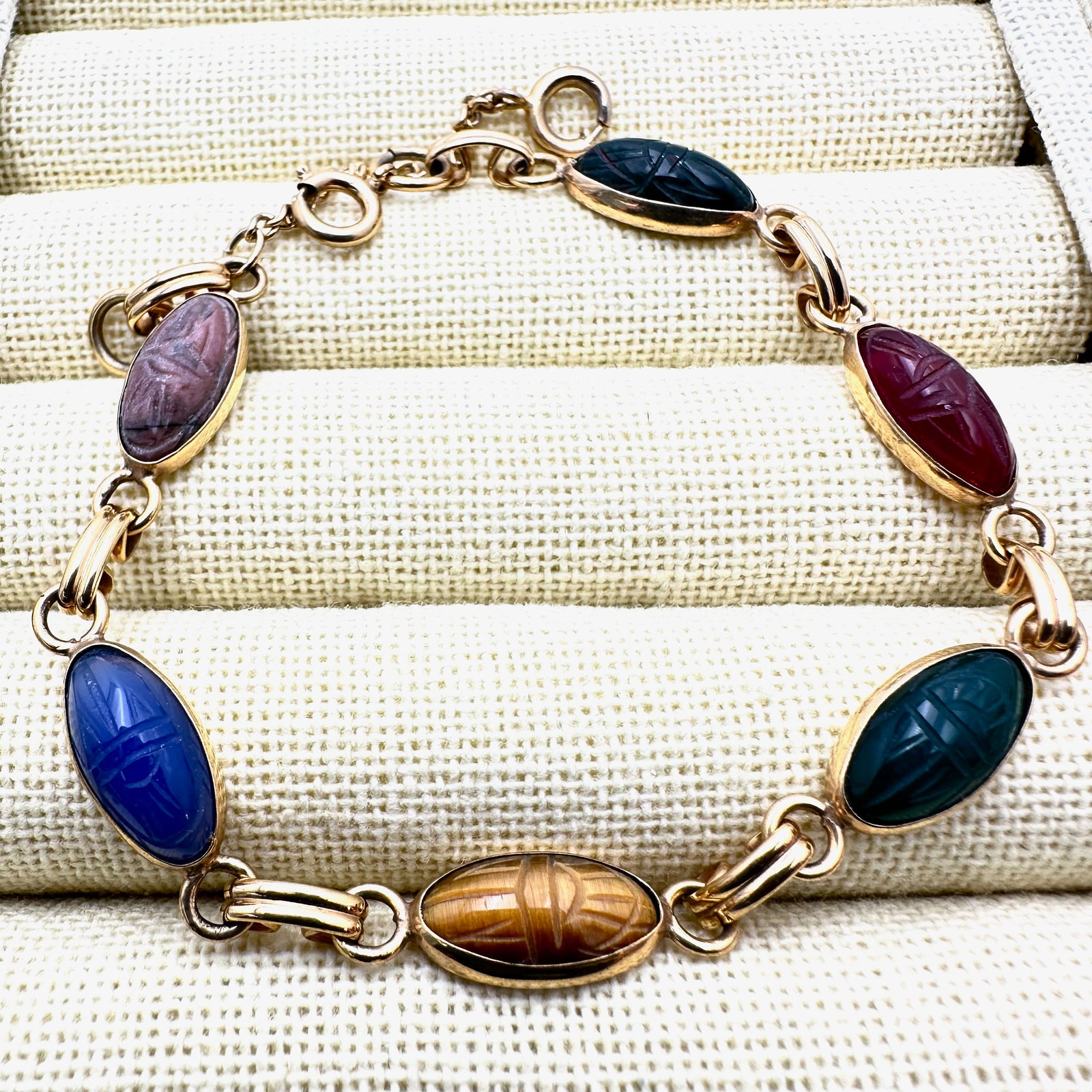Vintage Gemstone Scarab Gold Filled Bracelet 7.5 Inch: Vintage Gemstone Scarab Gold Filled Bracelet 7.5 Inch