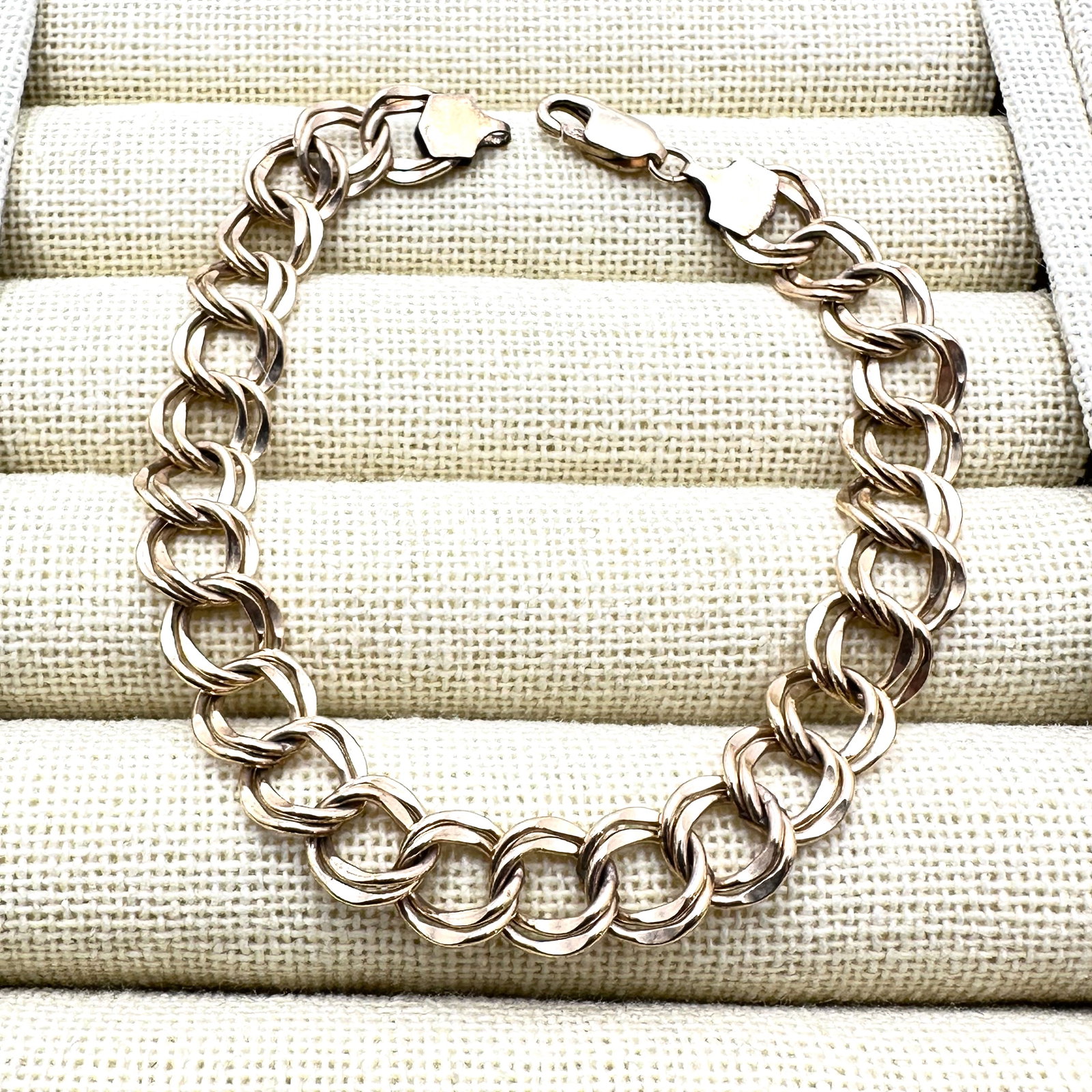 Vintage Gold Filled Charm Bracelet 7.5 Inch Length (1 of 2)