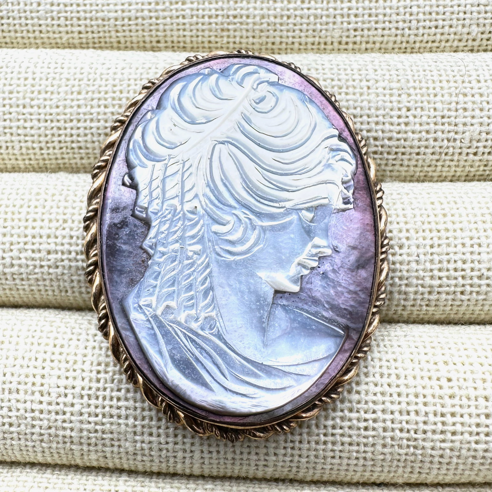 Vintage Gold Filled Carved Shell Portrait Cameo Brooch Pin Pendant 2 Inch (1 of 2)