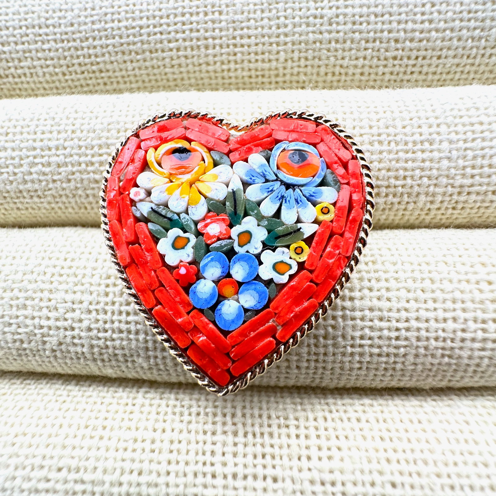 Vintage Italian Micro Mosaic Gold Tone Heart Brooch Pin 1.5 Inch (1 of 2)