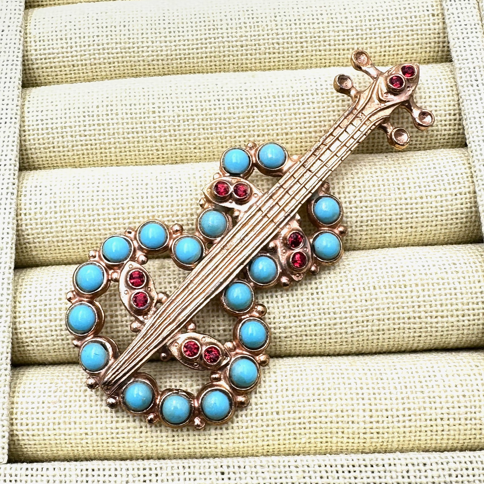 Vintage Turquoise Colored Cabochon Pink Rhinestone Gold Tone Musical Instrument Brooch Pin 3.5 Inch: Vintage Turquoise Colored Cabochon Pink Rhinestone Gold Tone Musical Instrument Brooch Pin 3.5 Inch
