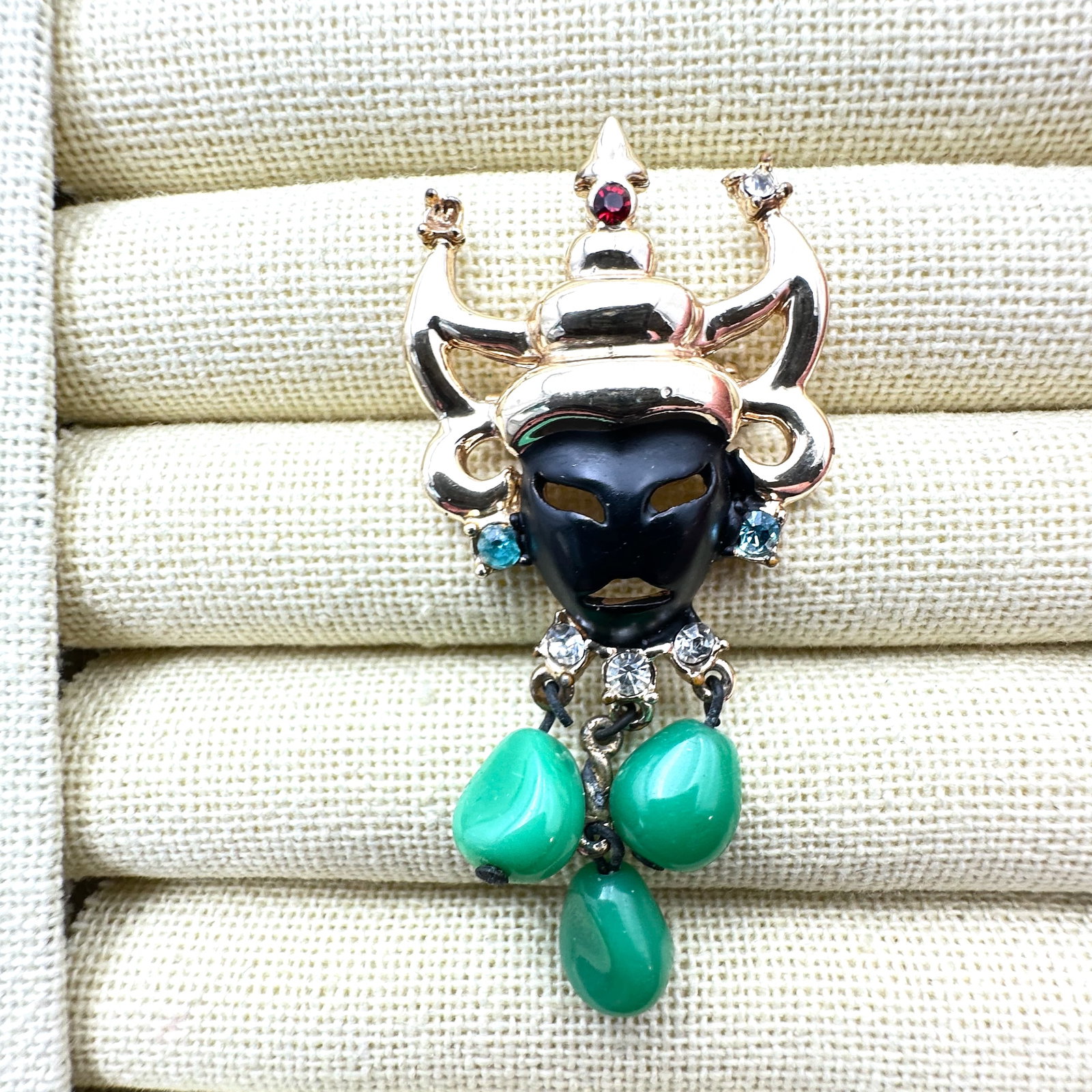 Vintage Blackamoor Figural Gold Tone Brooch Pin Green Art Glass Bead Drops 2.25 Inch (1 of 2)