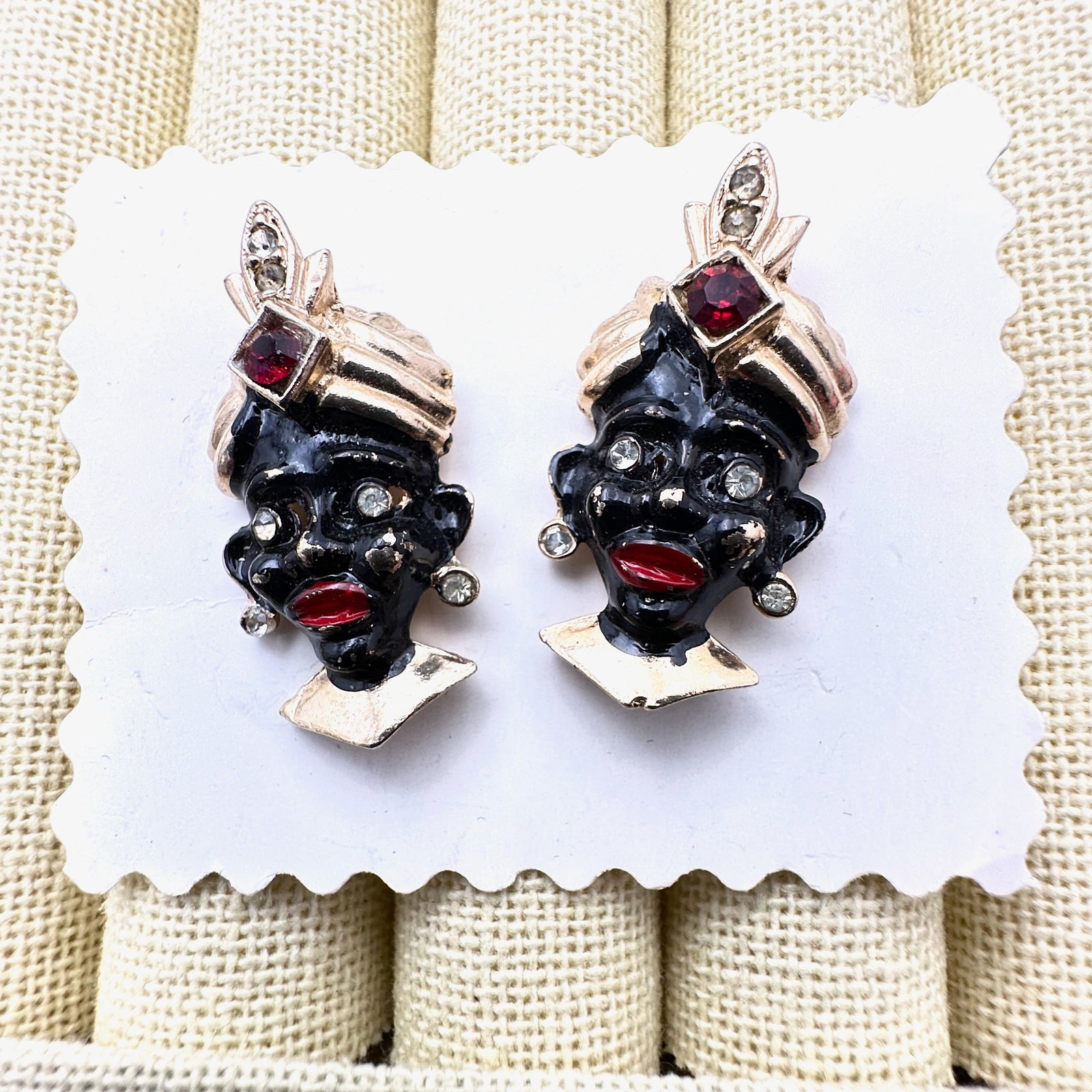 Vintage Blackamoor Figural Pair of Scatter Brooches Pins 1.5 Inch Each (1 of 2)