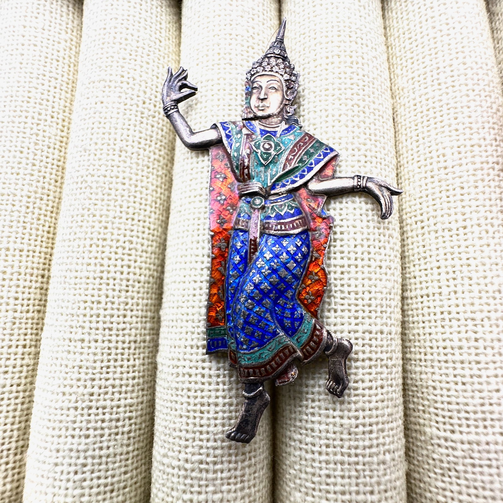 Antique Vintage Siam Enamel Sterling Silver Figural Brooch Pin 2.5 Inch: Antique Vintage Siam Enamel Sterling Silver Figural Brooch Pin 2.5 Inch