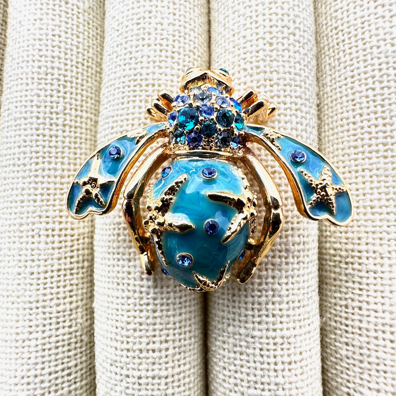 Vintage Joan Rivers Bee Brooch Pin Blue Rhinestone Enamel Star Fish Design 1.5 Inch (1 of 2)