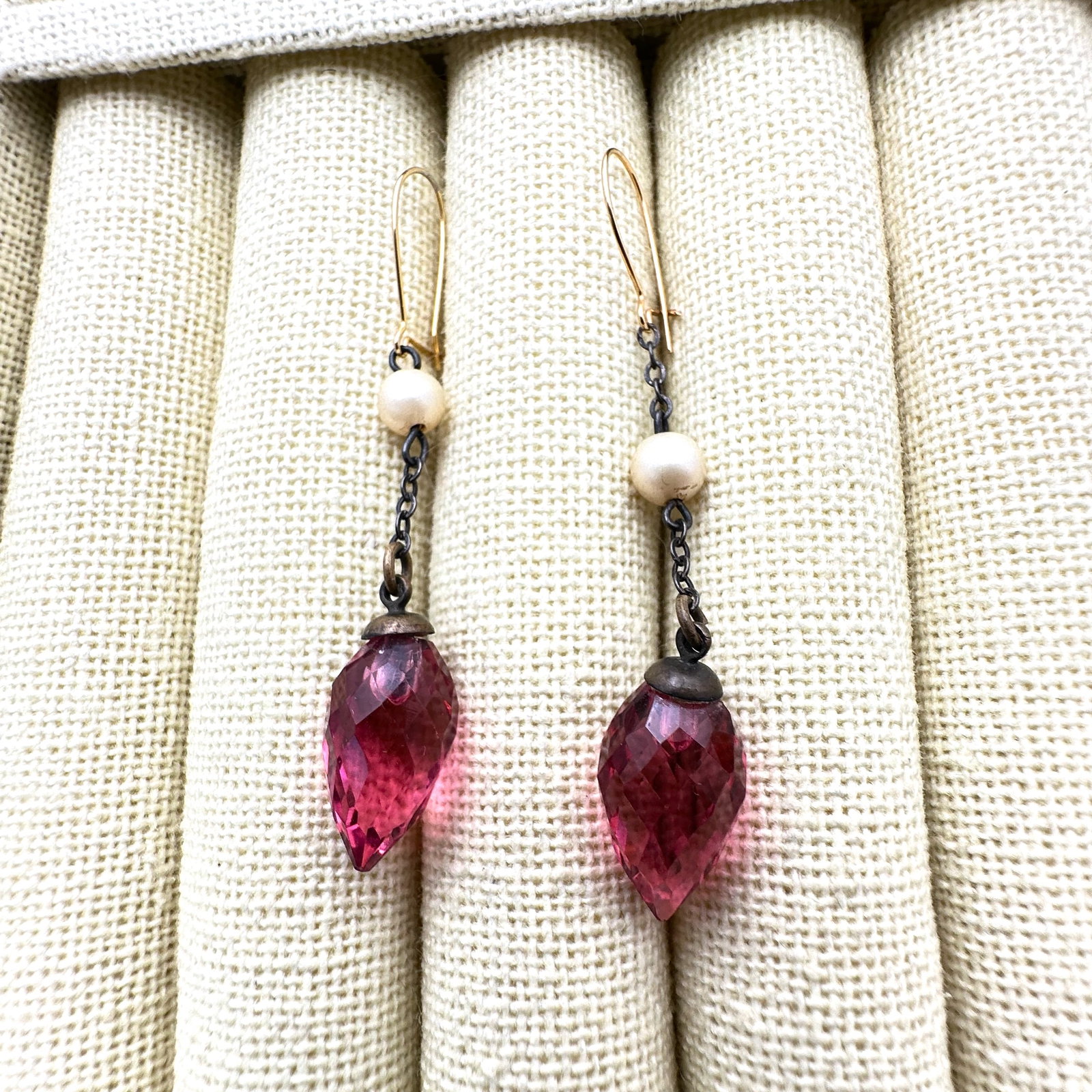 Antique Pink Faceted Glass Briolette Chandelier Earrings Gold Filled Ear Wires Pierced: Antique Pink Faceted Glass Briolette Chandelier Earrings Gold Filled Ear Wires Pierced