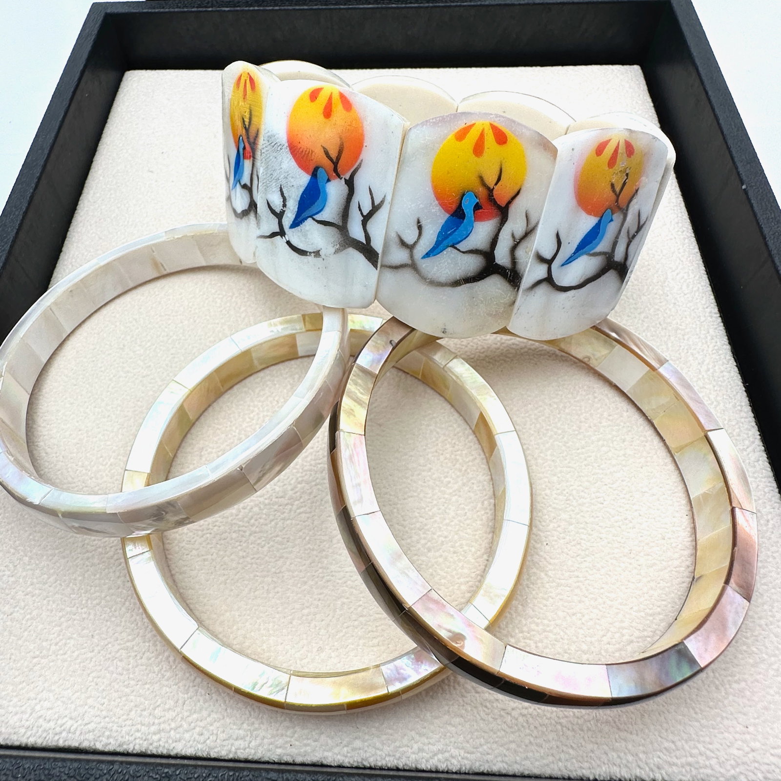 Hand Painted Mother of Pearl Panel Bracelet and Three Inlay Pearl Bangle Bracelets (1 of 2)