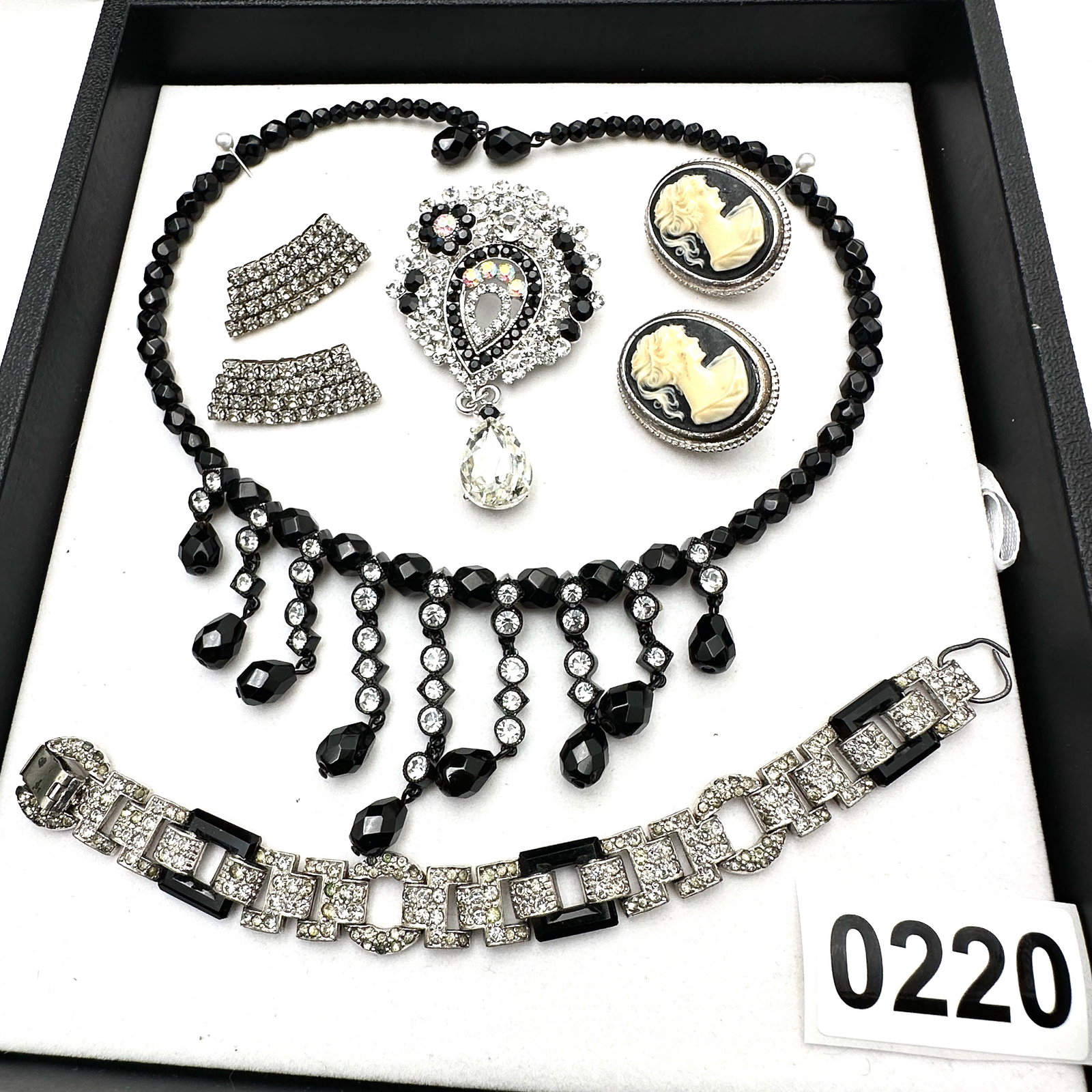 Vintage and Modern Jewelry Collection Group Black and Clear Silver Tone Necklace Bracelet Earrings (1 of 2)
