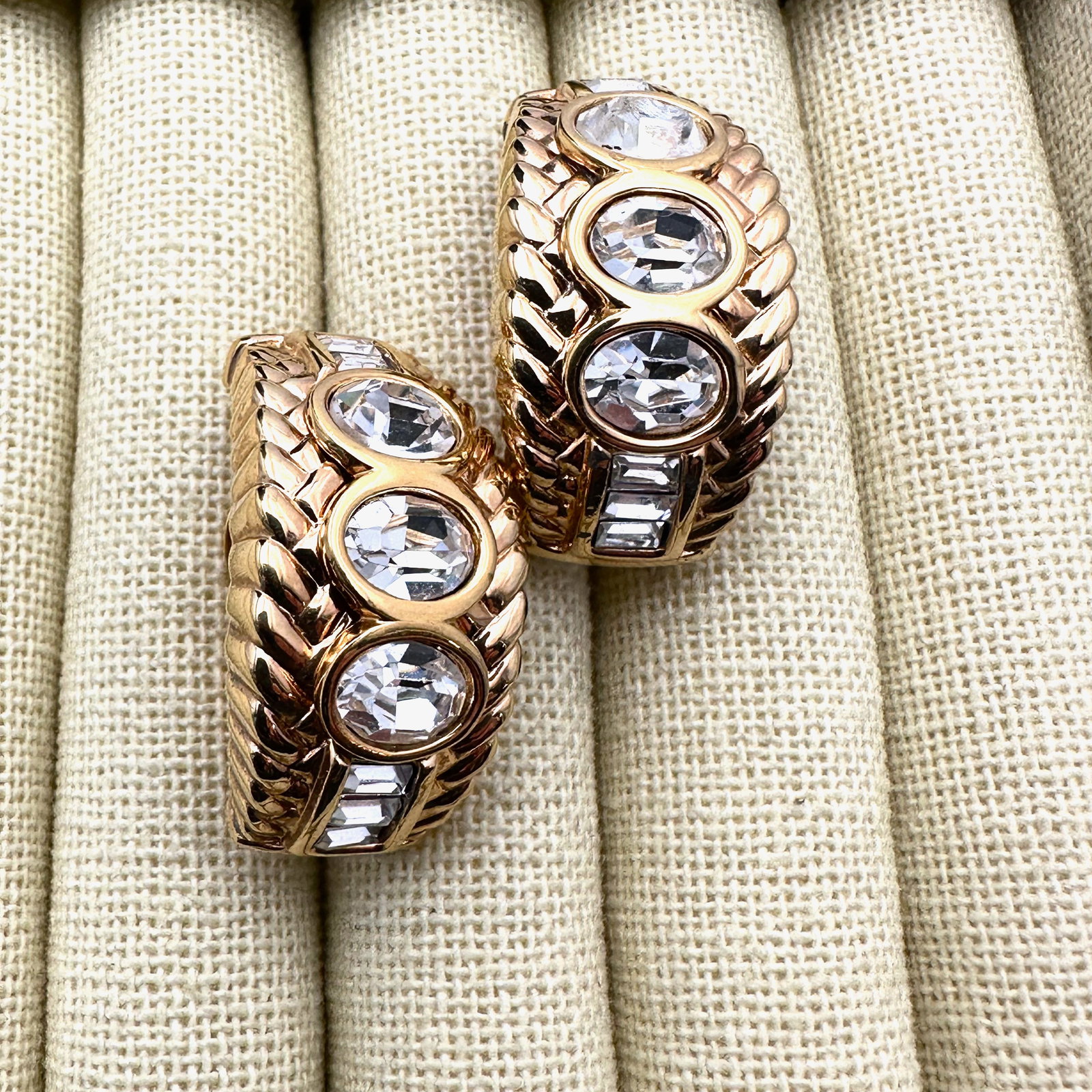 Vintage Swarovski SAL Clear Crystal Gold Plated Clip Earrings Heavy Quality: Vintage Swarovski SAL Clear Crystal Gold Plated Clip Earrings Heavy Quality