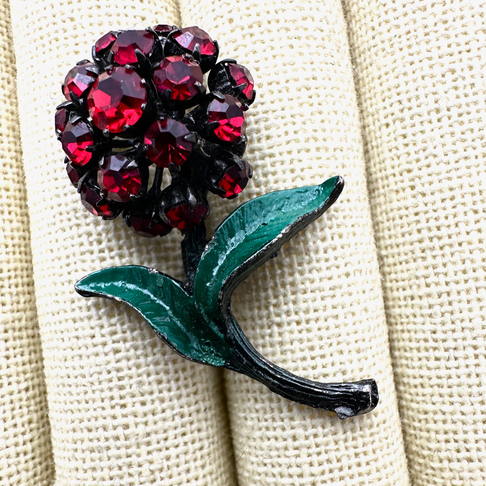 Vintage Red Rhinestone Berry Brooch Pin 1.75 Inch (1 of 2)